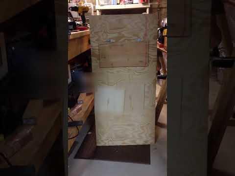 "Mary Poppins" Plate Falling and Restoration Effect Prototype