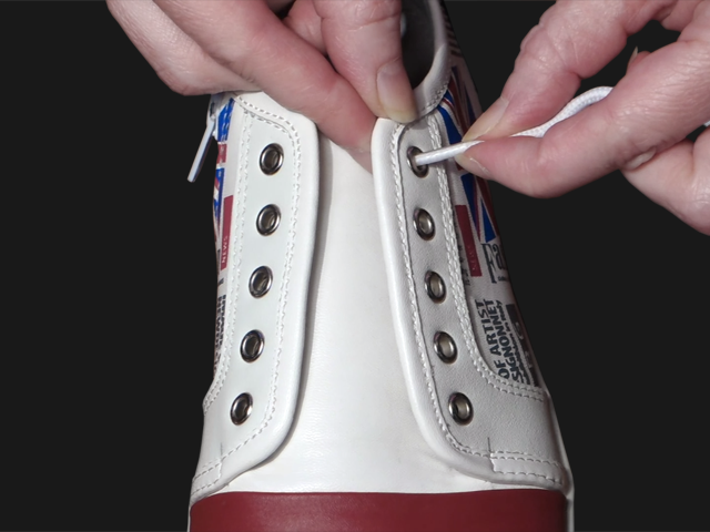1_Ukrainian_Lacing_Step1.png