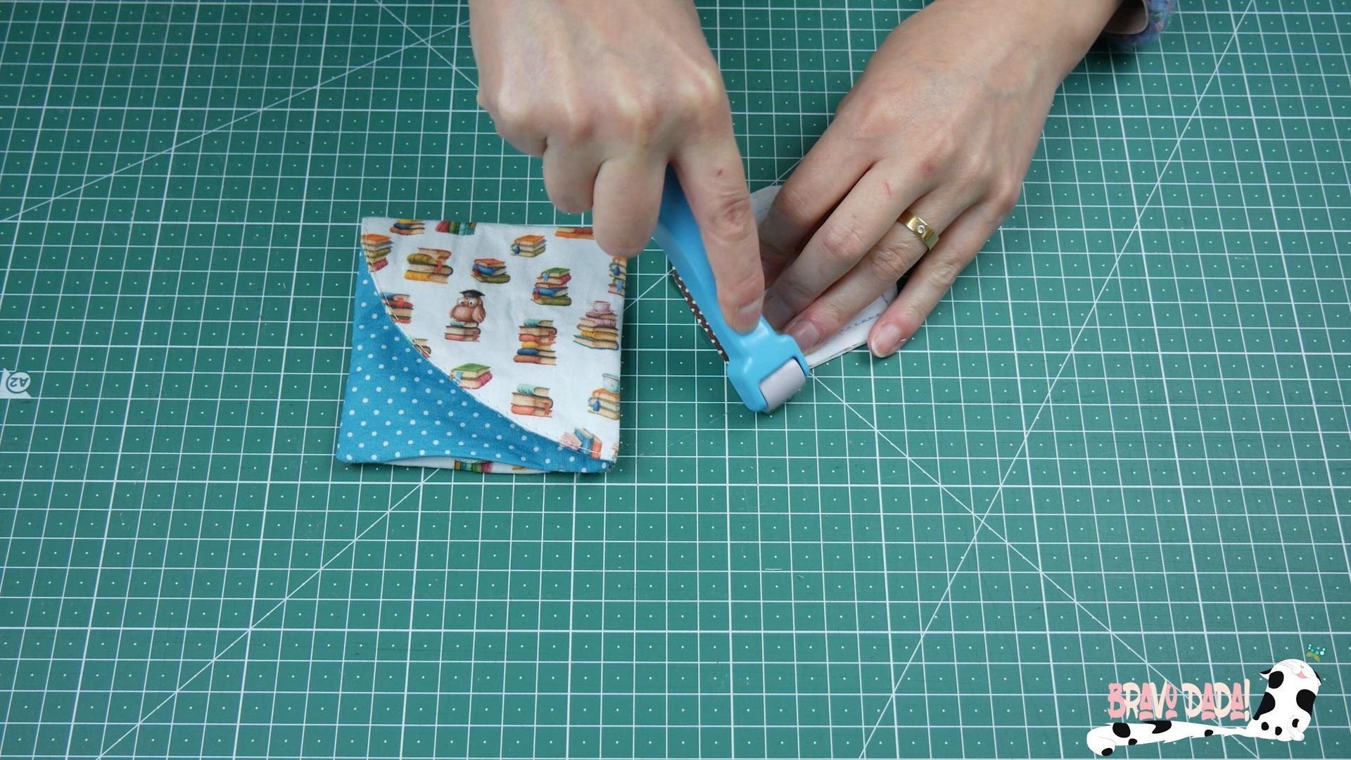 62 Corner bookmarks.jpg