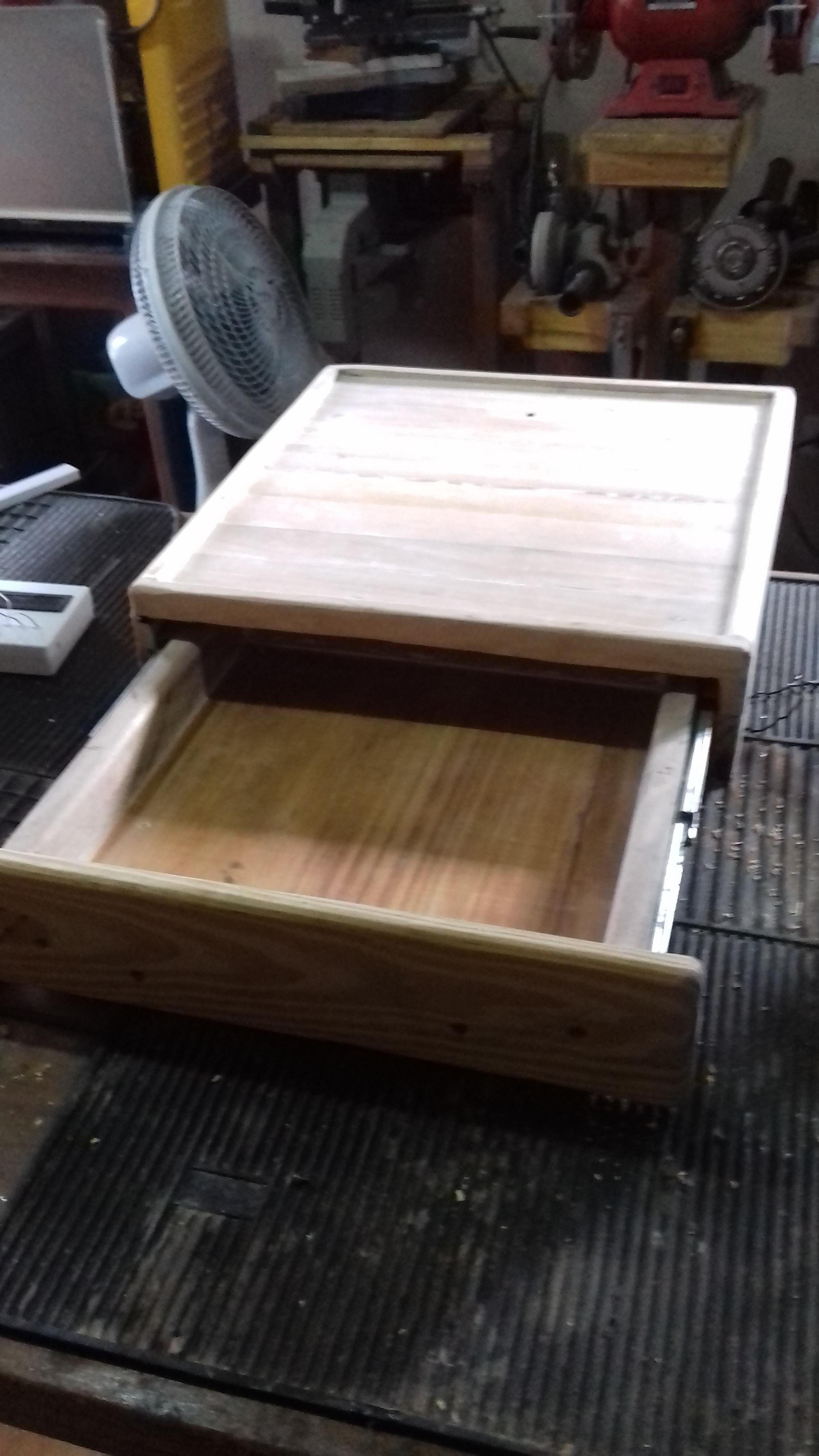 Base com gaveta sempintura.jpg