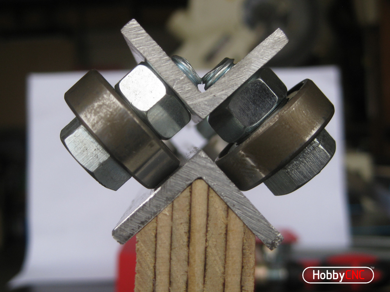 Bearing assy end-on.jpg