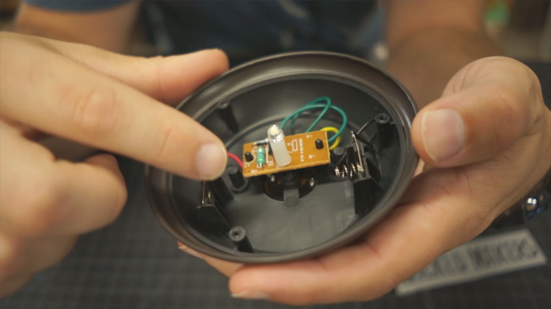 Desktop Screenshot 2018.09.05 - 22.35.45.47.png