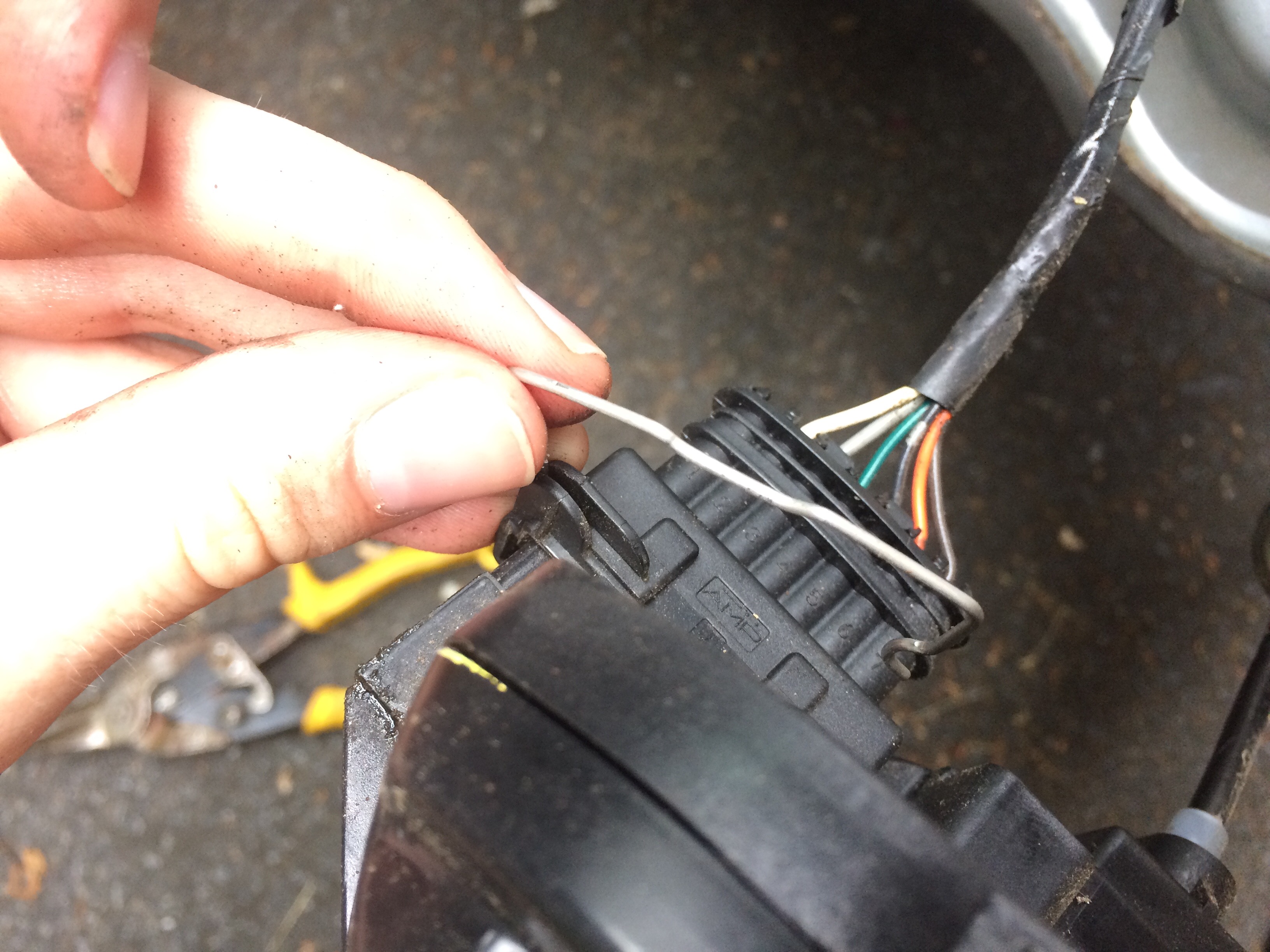 Disconnect inner wire 2.jpeg