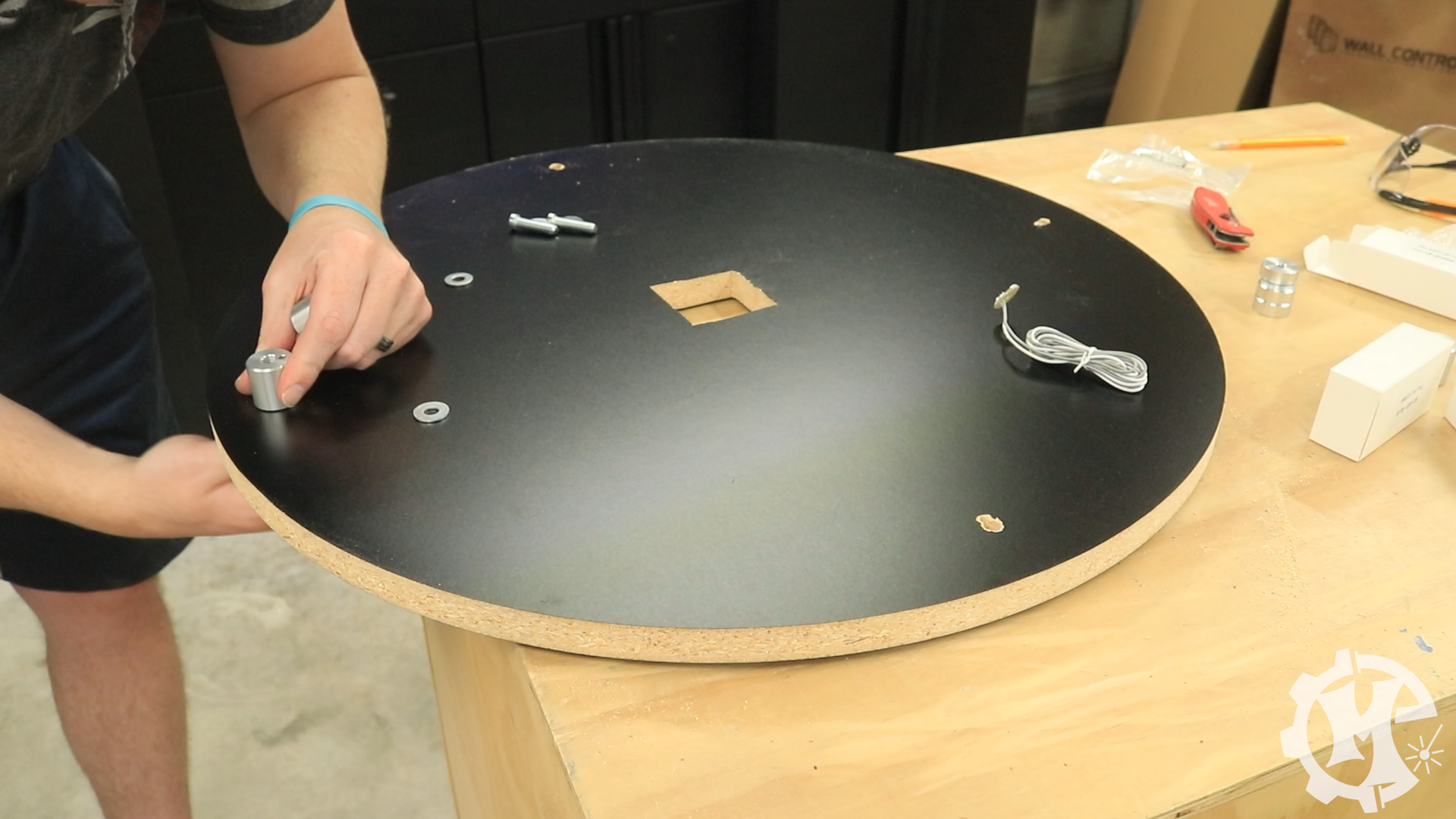 Dr Who - Attach Standoffs.png