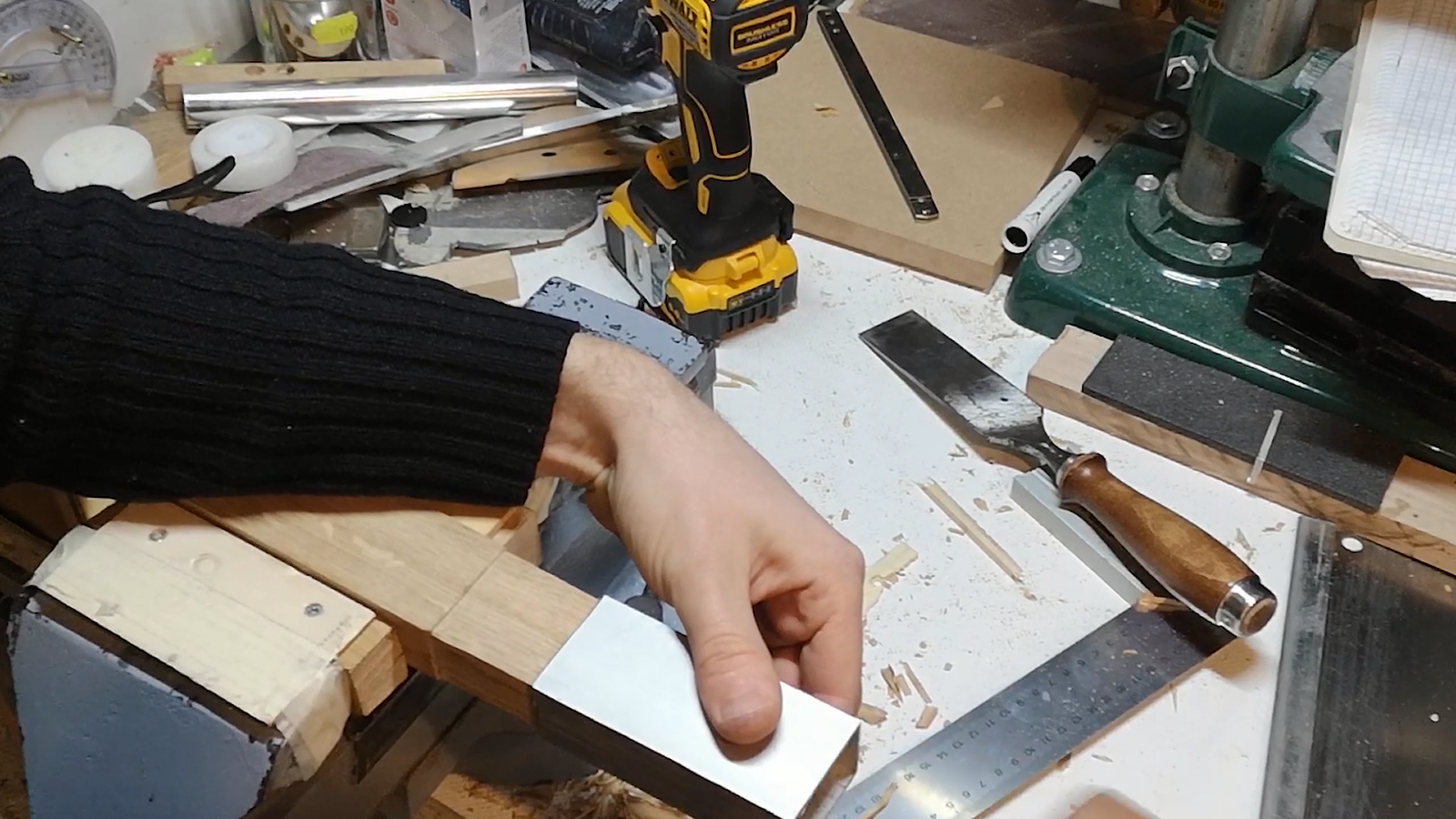 ENTAILLAGE HAUT DE PIED2.png