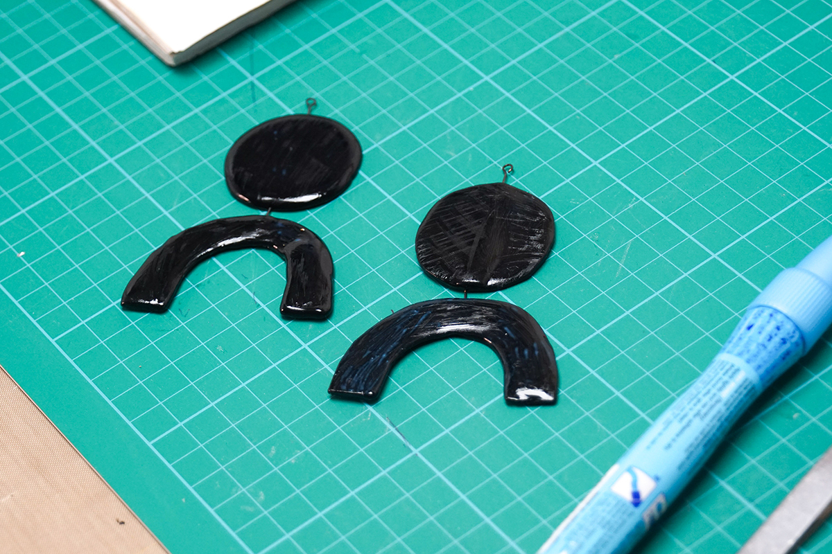 Earrings Hot Glue 6b.jpg