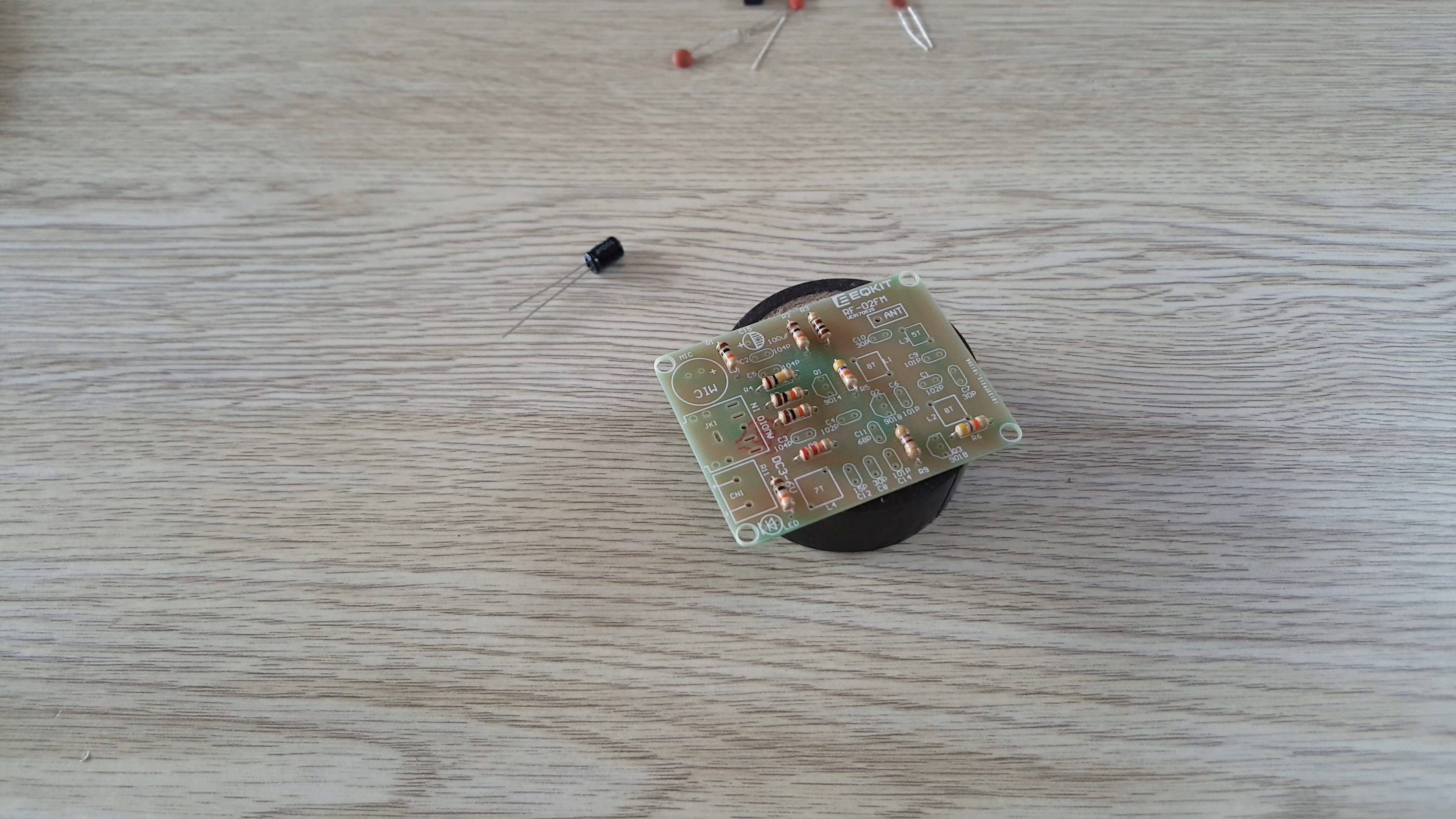 FM_Transmitter_Kit_RF_02_Spybug_FM_Transmitter_Best_Value_2019 .mp4_snapshot_03.57.969.jpg