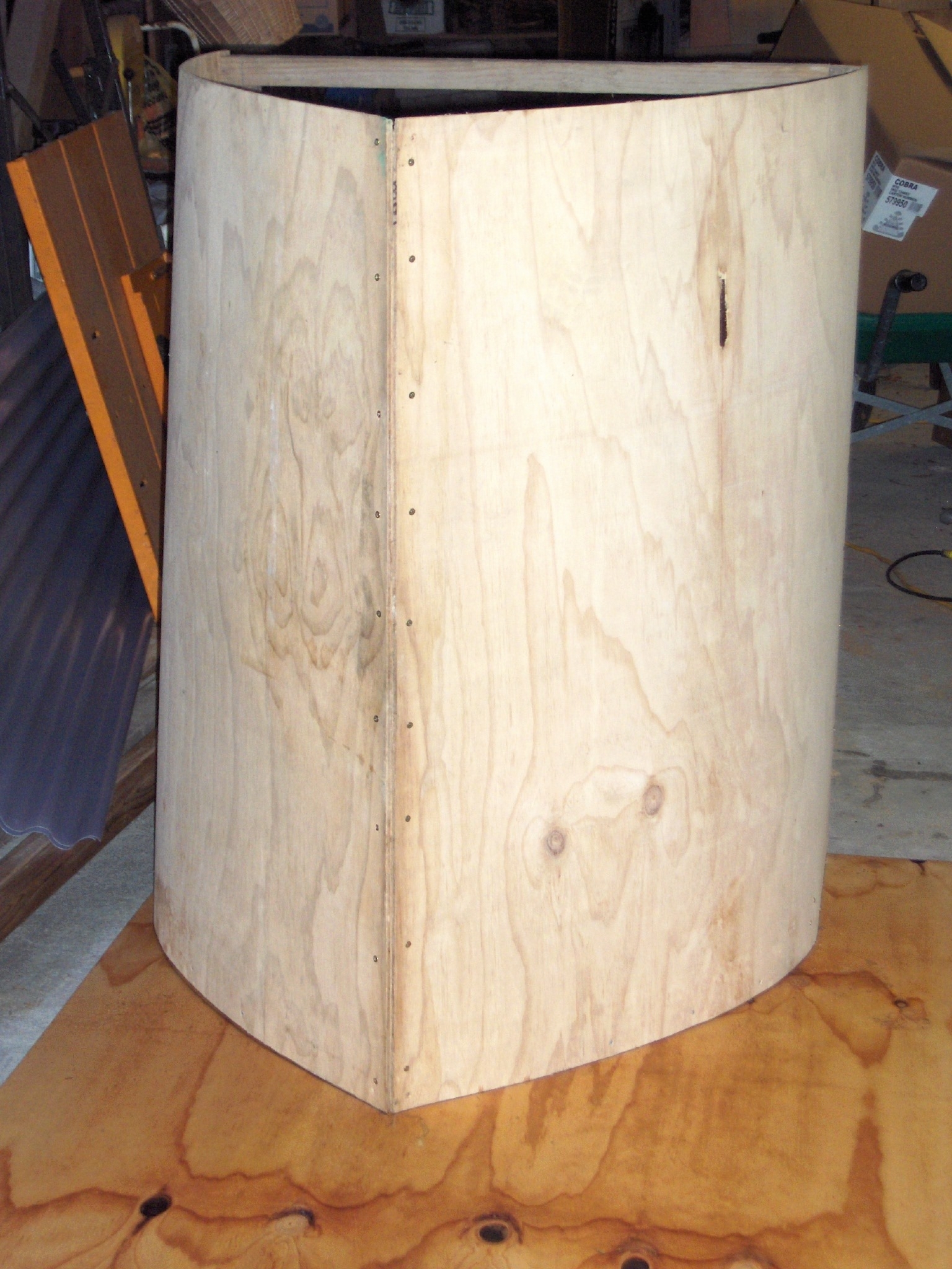 Gothic chook coop 010.JPG