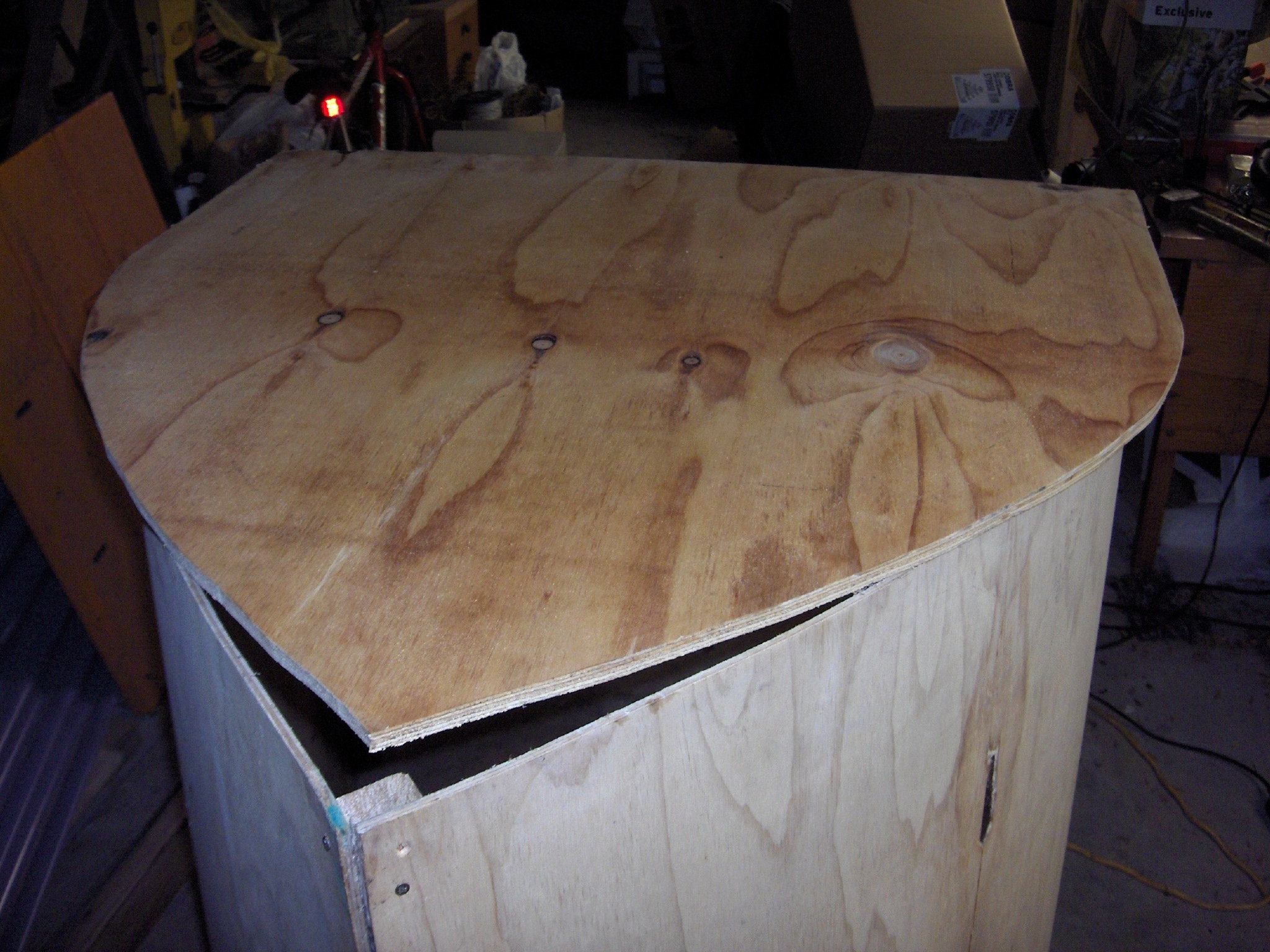 Gothic chook coop 017.JPG