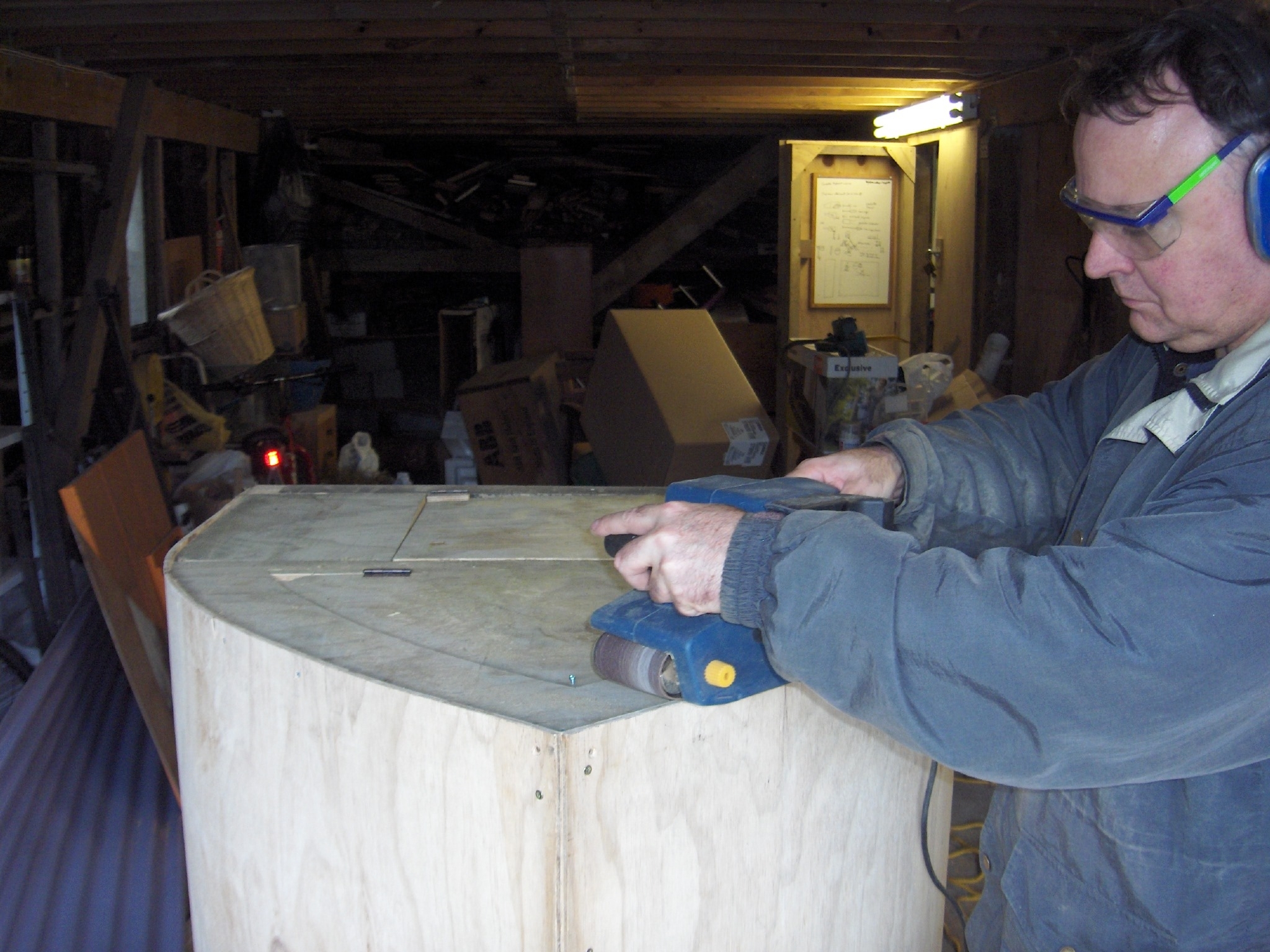 Gothic chook coop 088.JPG