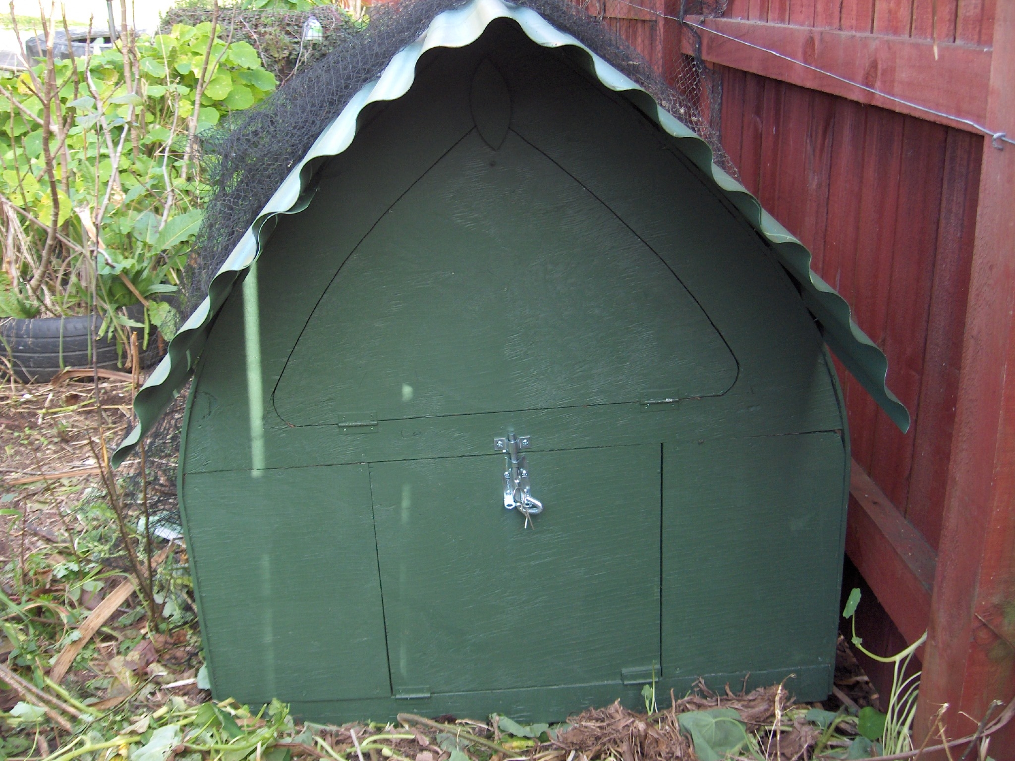 Gothic chook coop 166.JPG