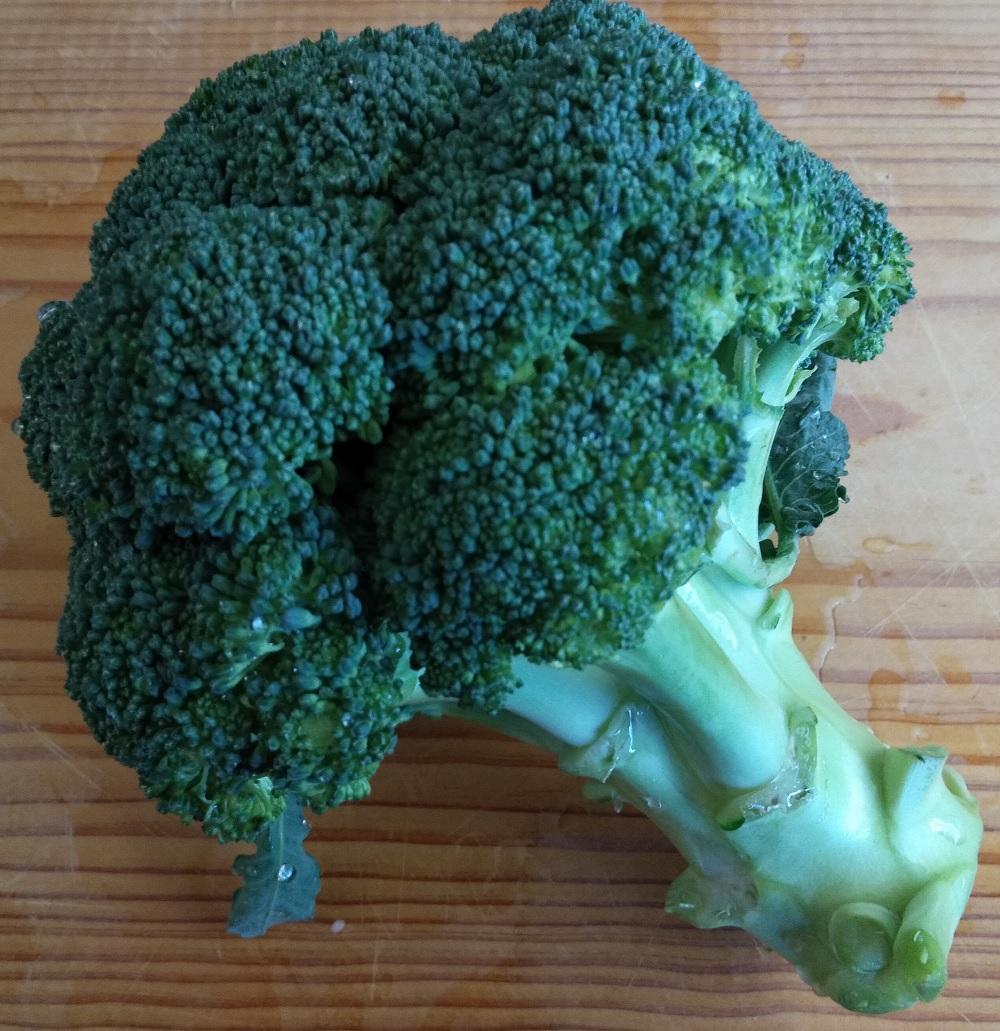 Halloumi Cheese with Broccoli 03 Broccoli.jpg