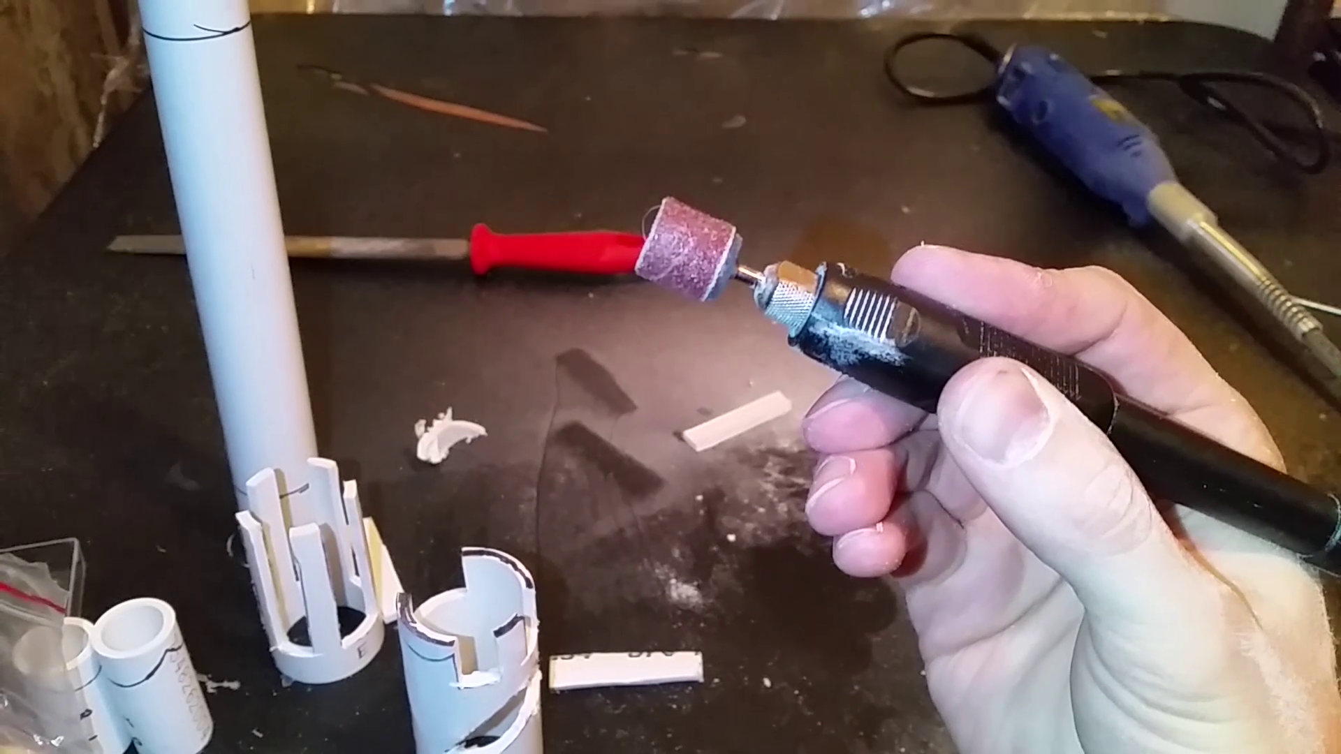 How to make a lightsaber - Kylo Ren (21).png