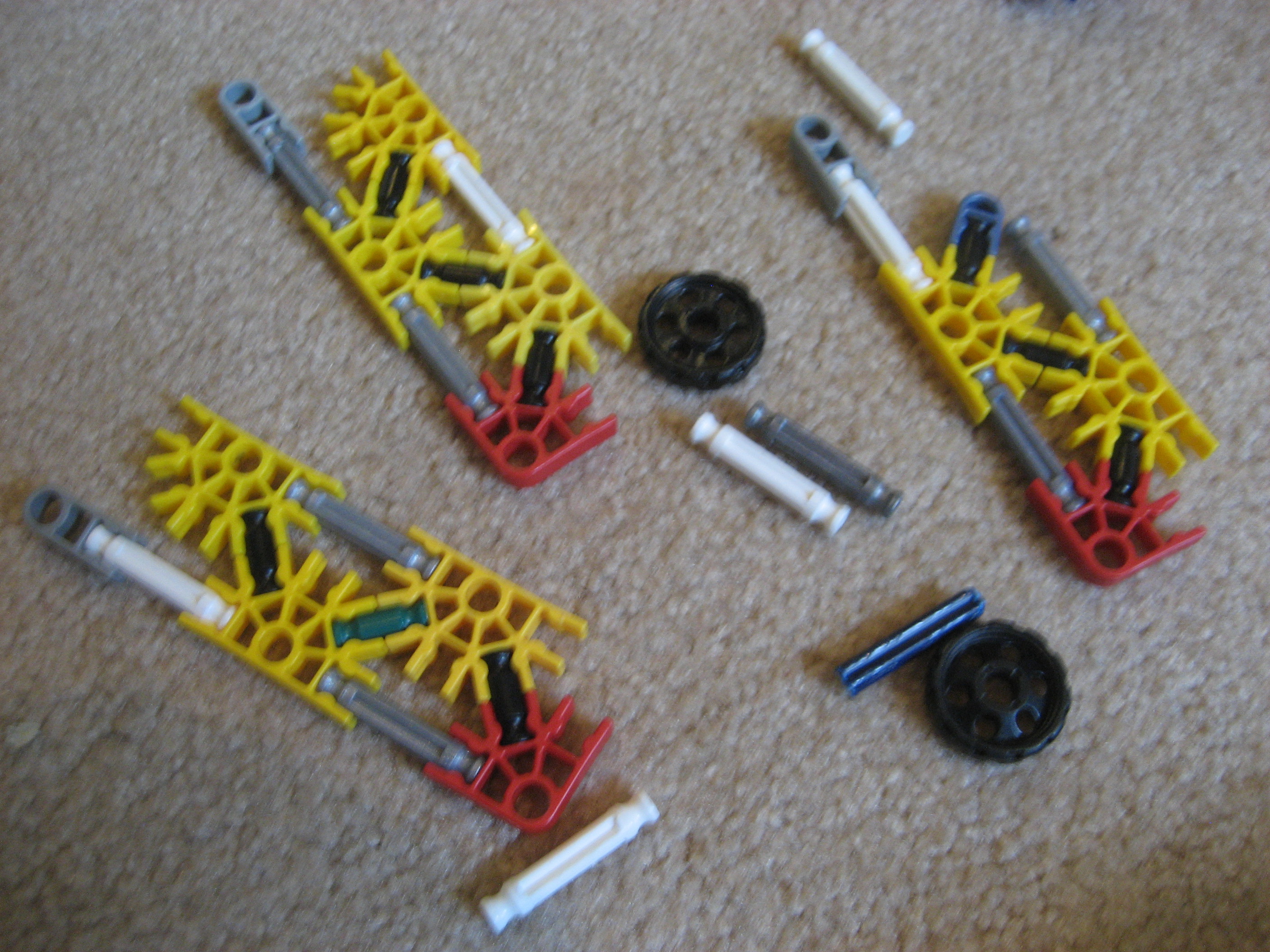 Knex dragunov (instructable) 049.jpg