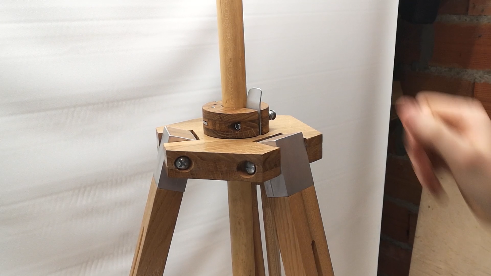 MECANISME AXE REMONTE SUR TREPIED.png