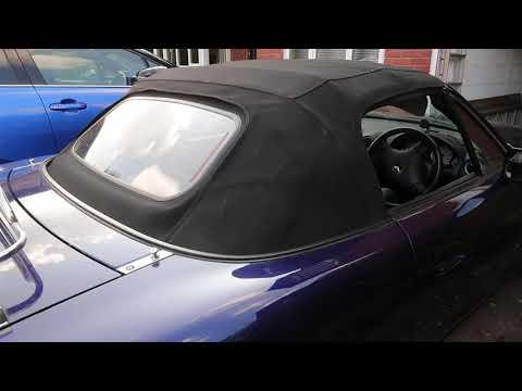 Mazda MX-5 Miata: Raising roof