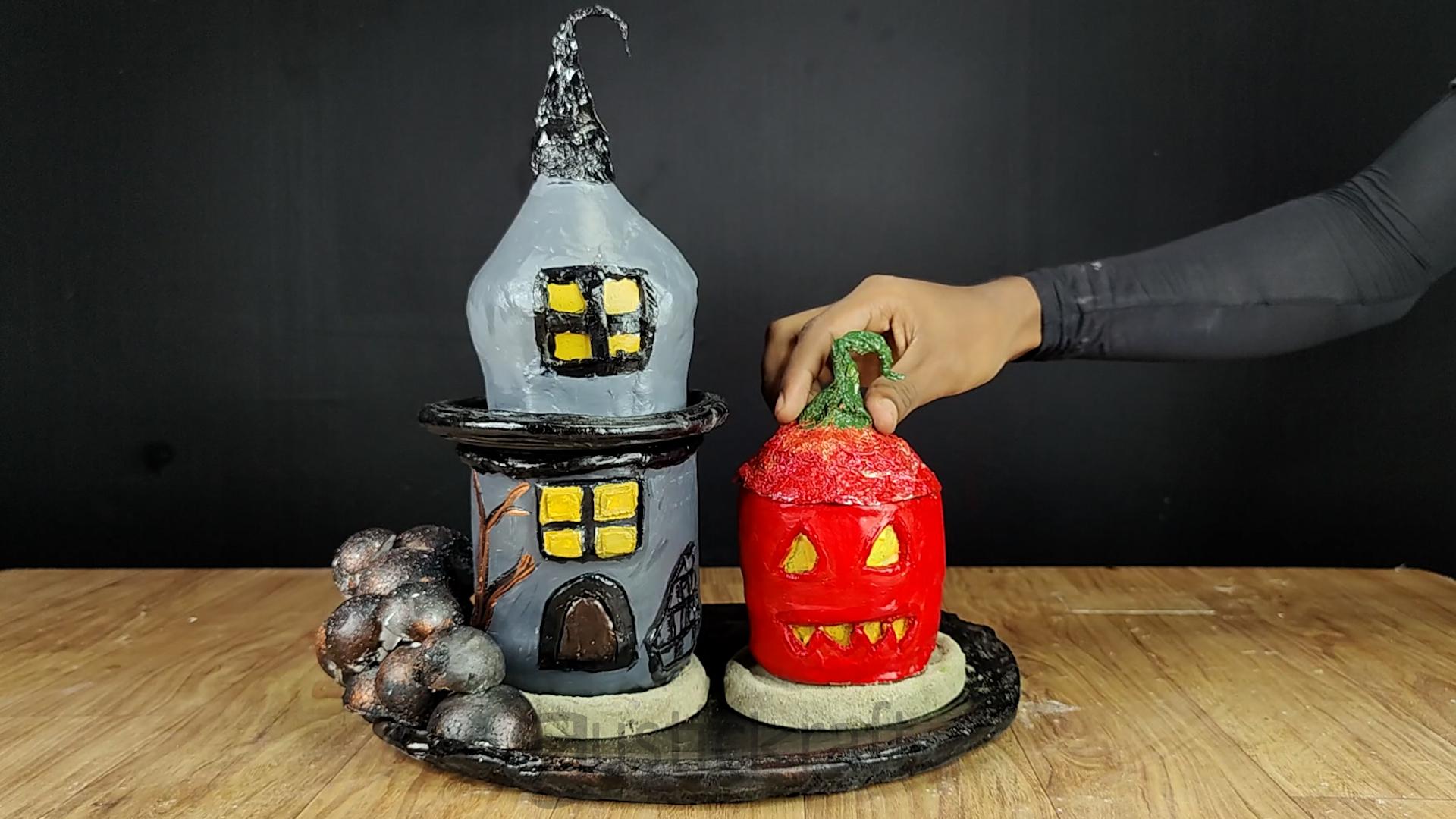 Oct_22_Hallowen Lamp_Subham_YT.00_05_15_36.Still058.jpg