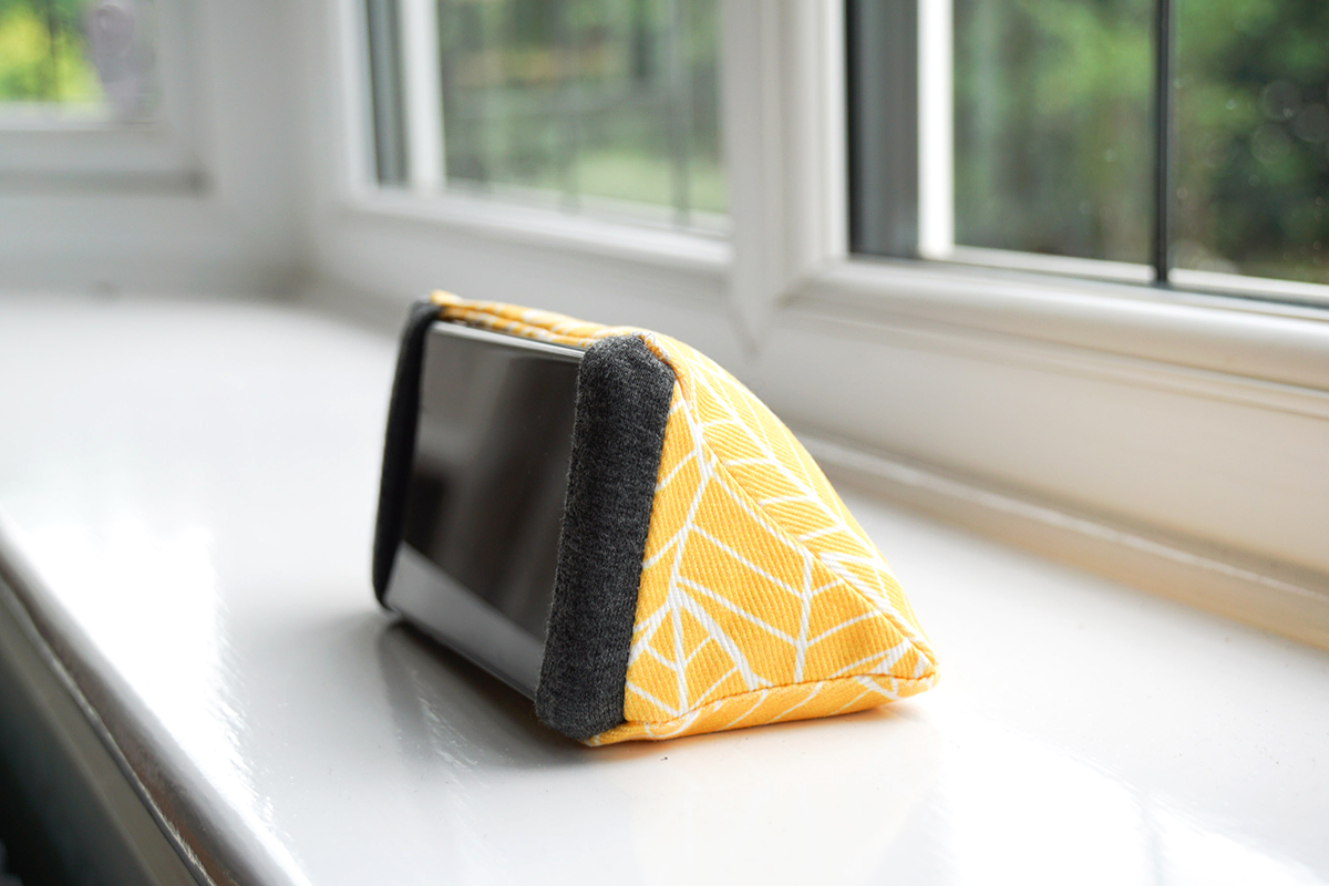 Phone Holder 14.jpg