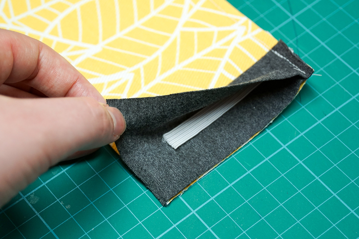 Phone Holder 22h.jpg