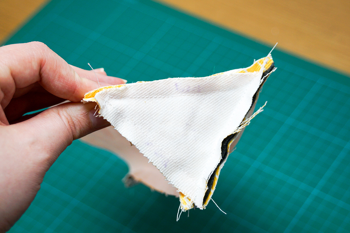 Phone Holder 24d.jpg