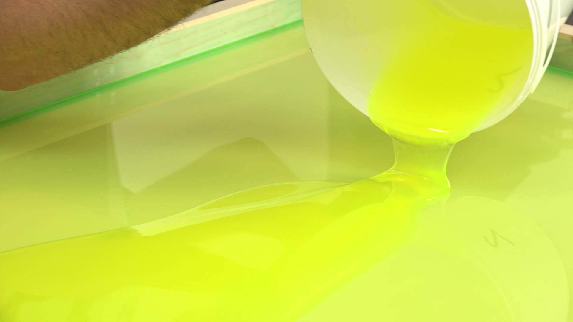 Pour sealing layer.jpg