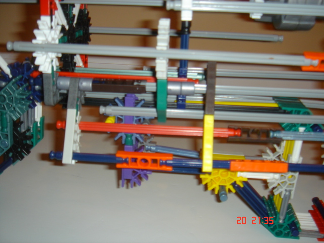 Project CHAINFED 220.jpg