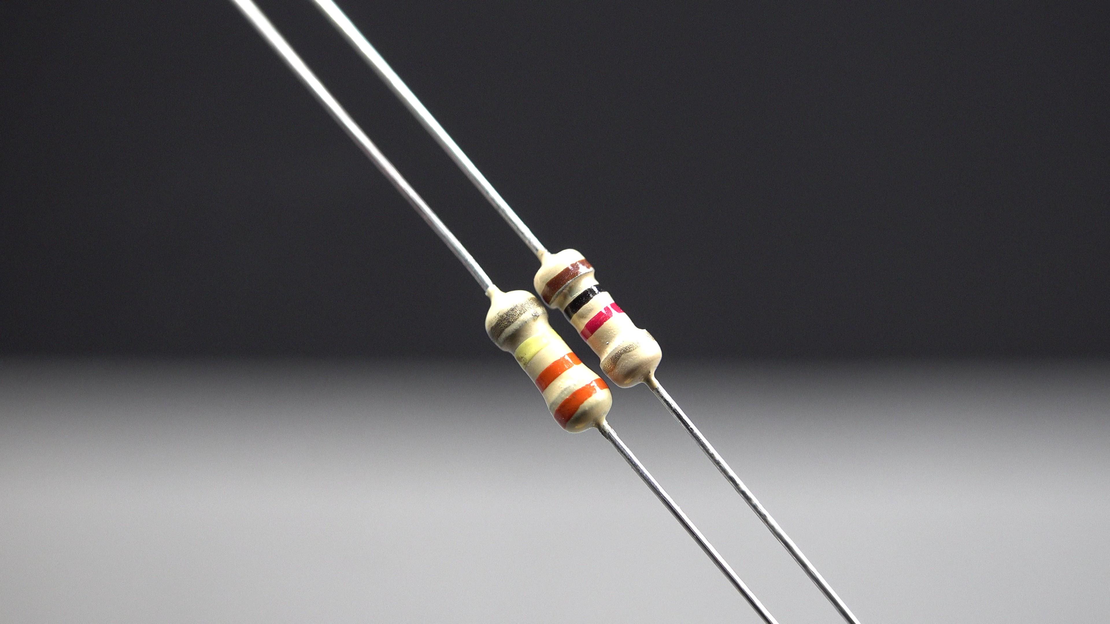 Resistor quarter.jpg