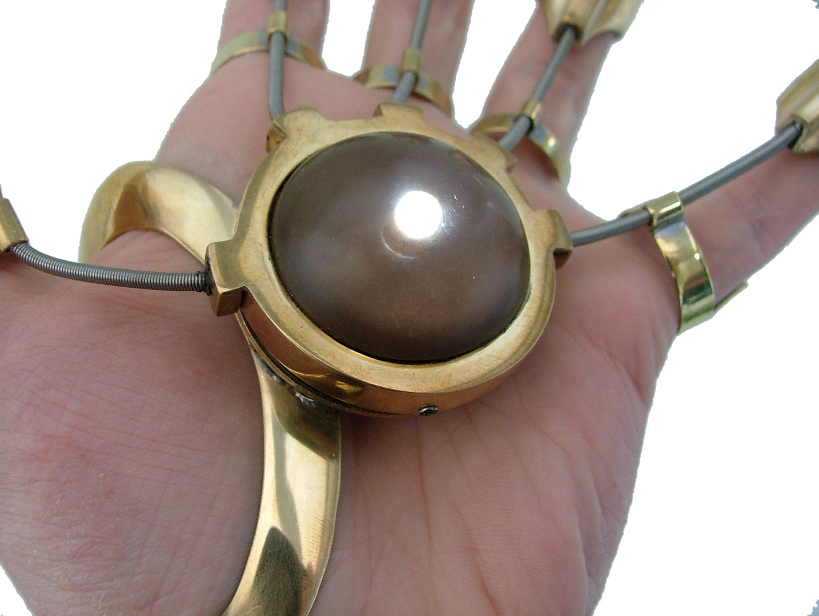 Ribbon Device 011.jpg