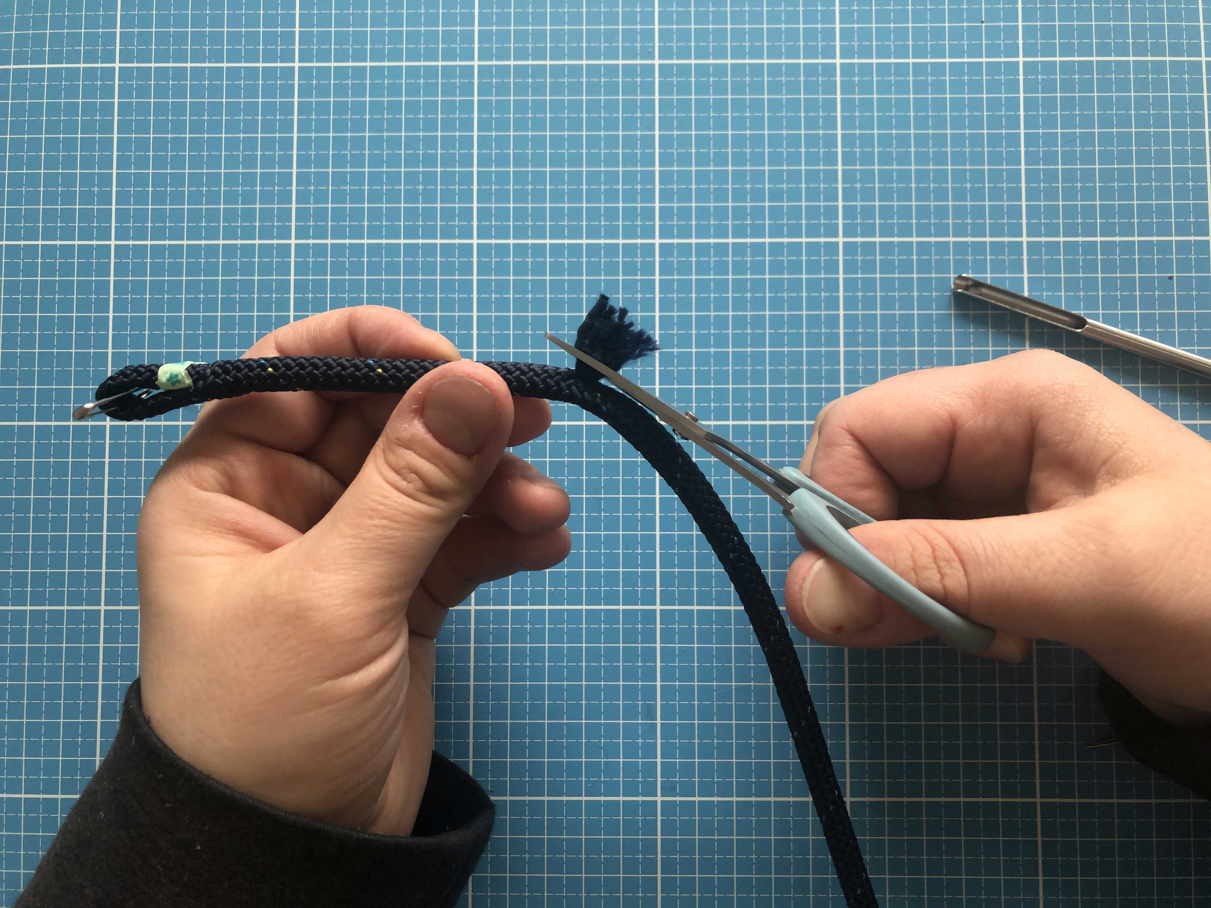 Sailing_Bracelet_Rope_DIY_instructables_sun (39).JPG