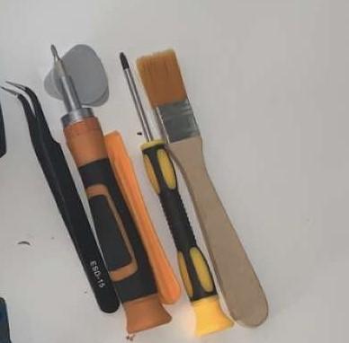 Snapchat the tools-241668289.jpg