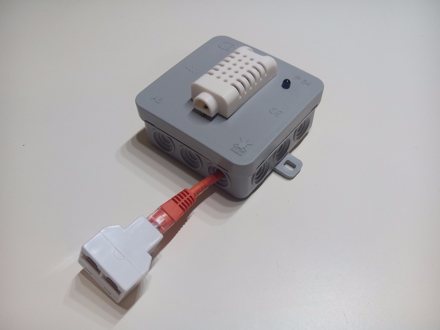 TEMP HUMI LUX METER 1.jpg