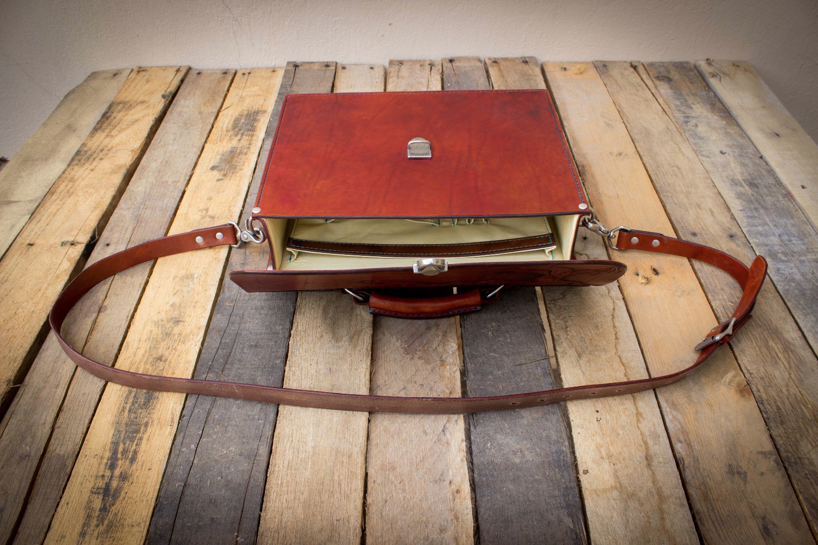 TooledBrief (256 of 14).jpg