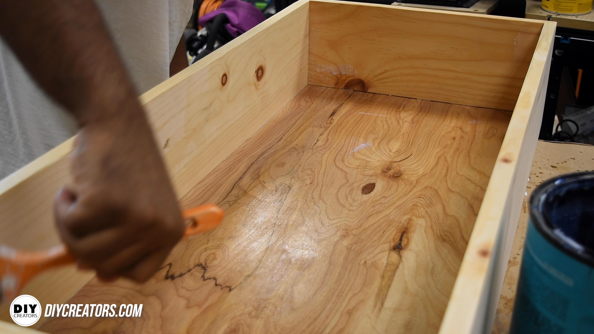 Video Dump 1.00_10_28_10.Still033.jpg