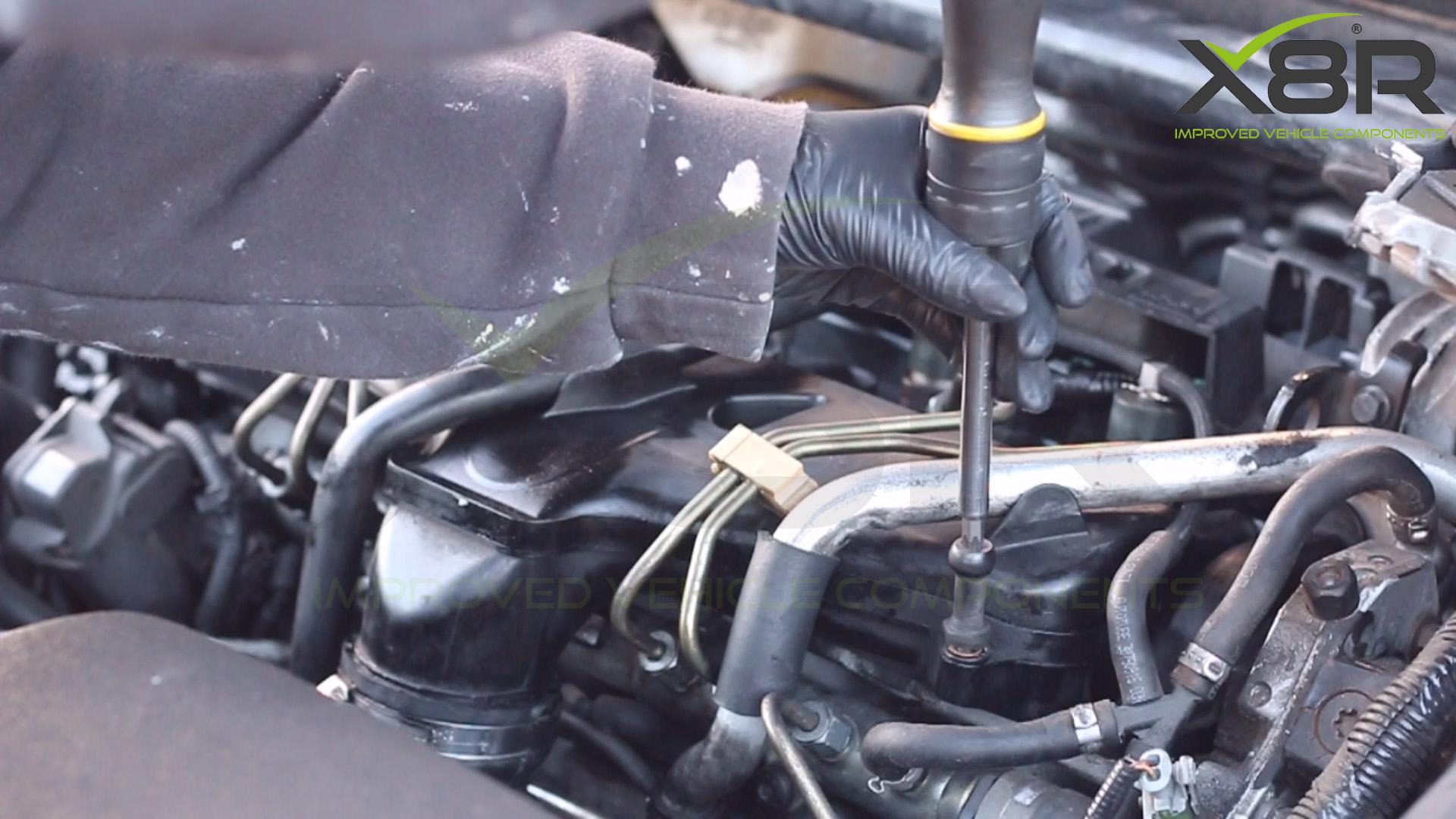 X8R0271 Remove bolts.jpg