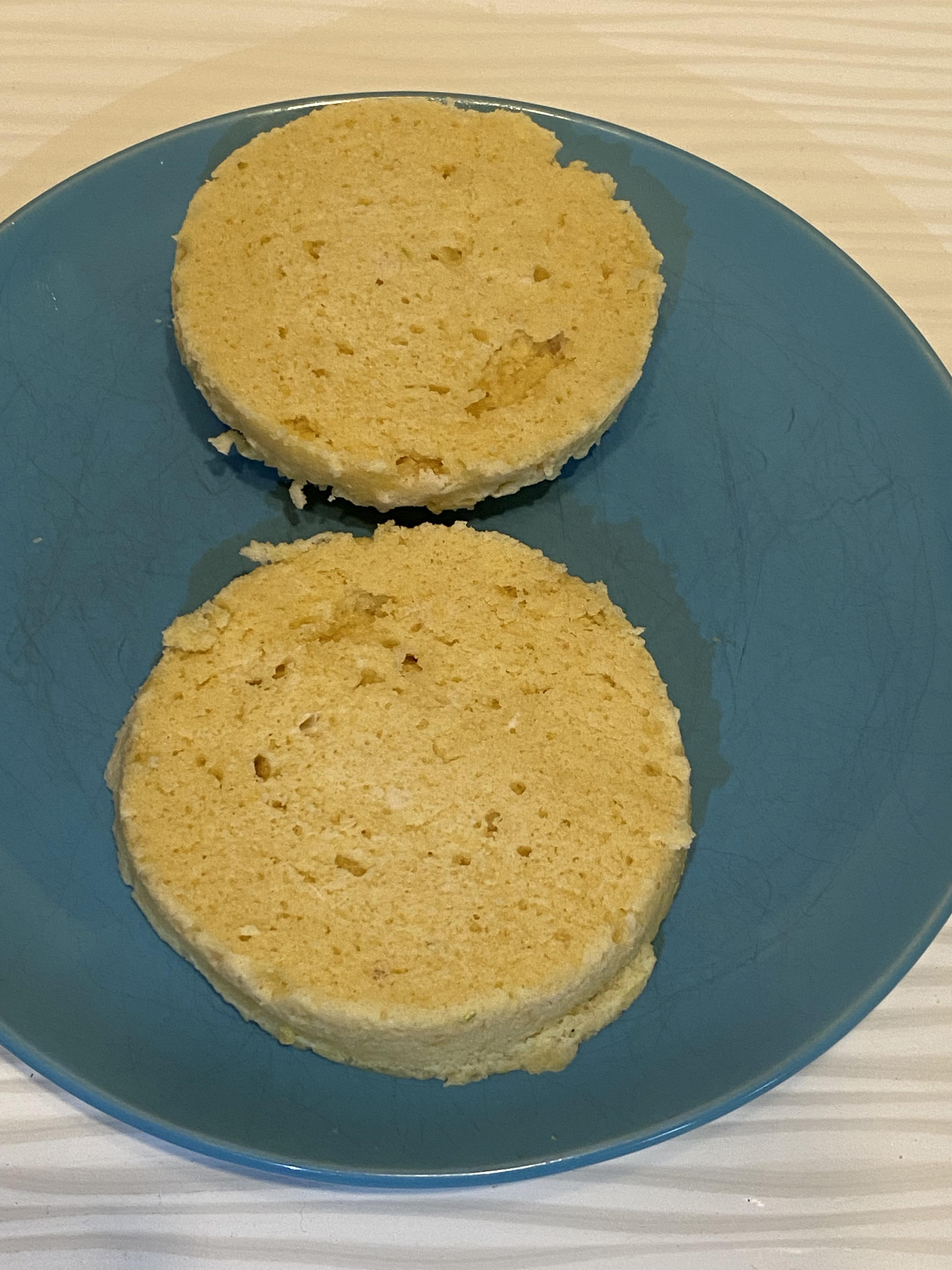 biscuit plain sliced.jpg