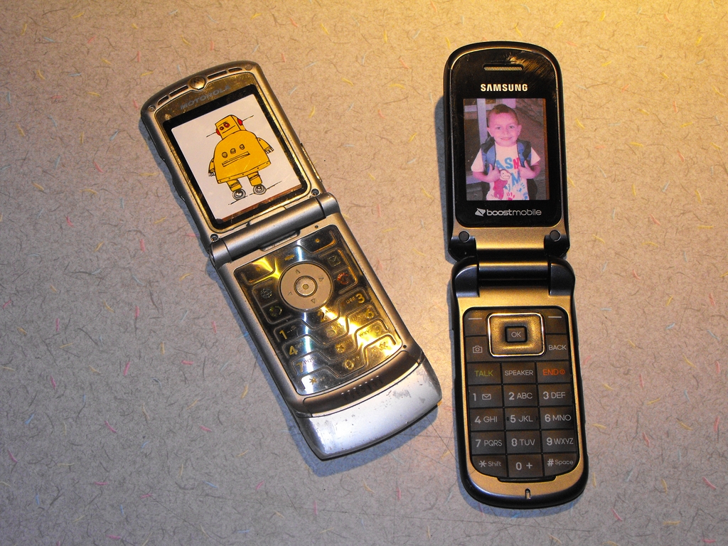 cell_phone_frame (10).JPG