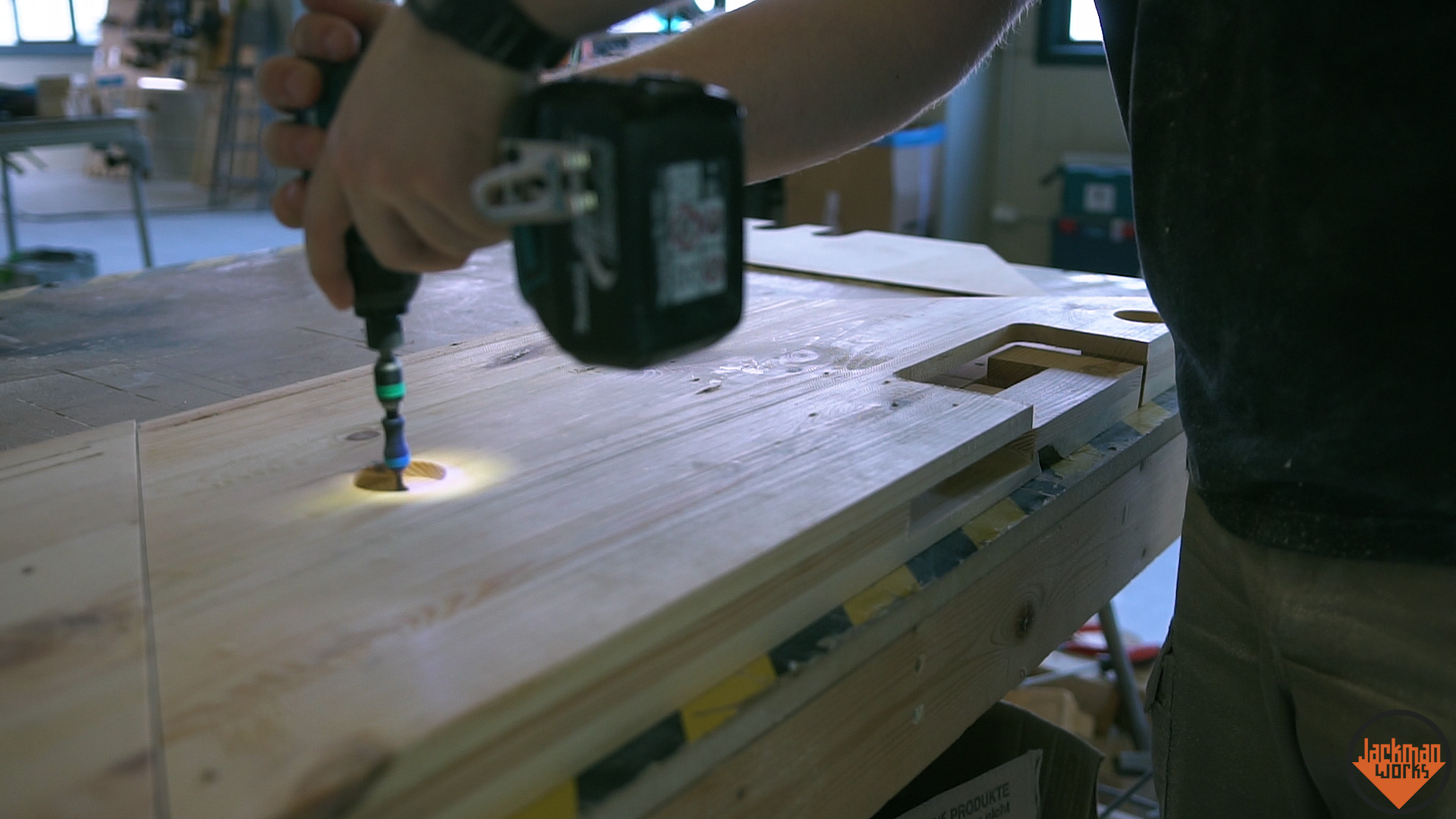 giant maker knife 27.jpg