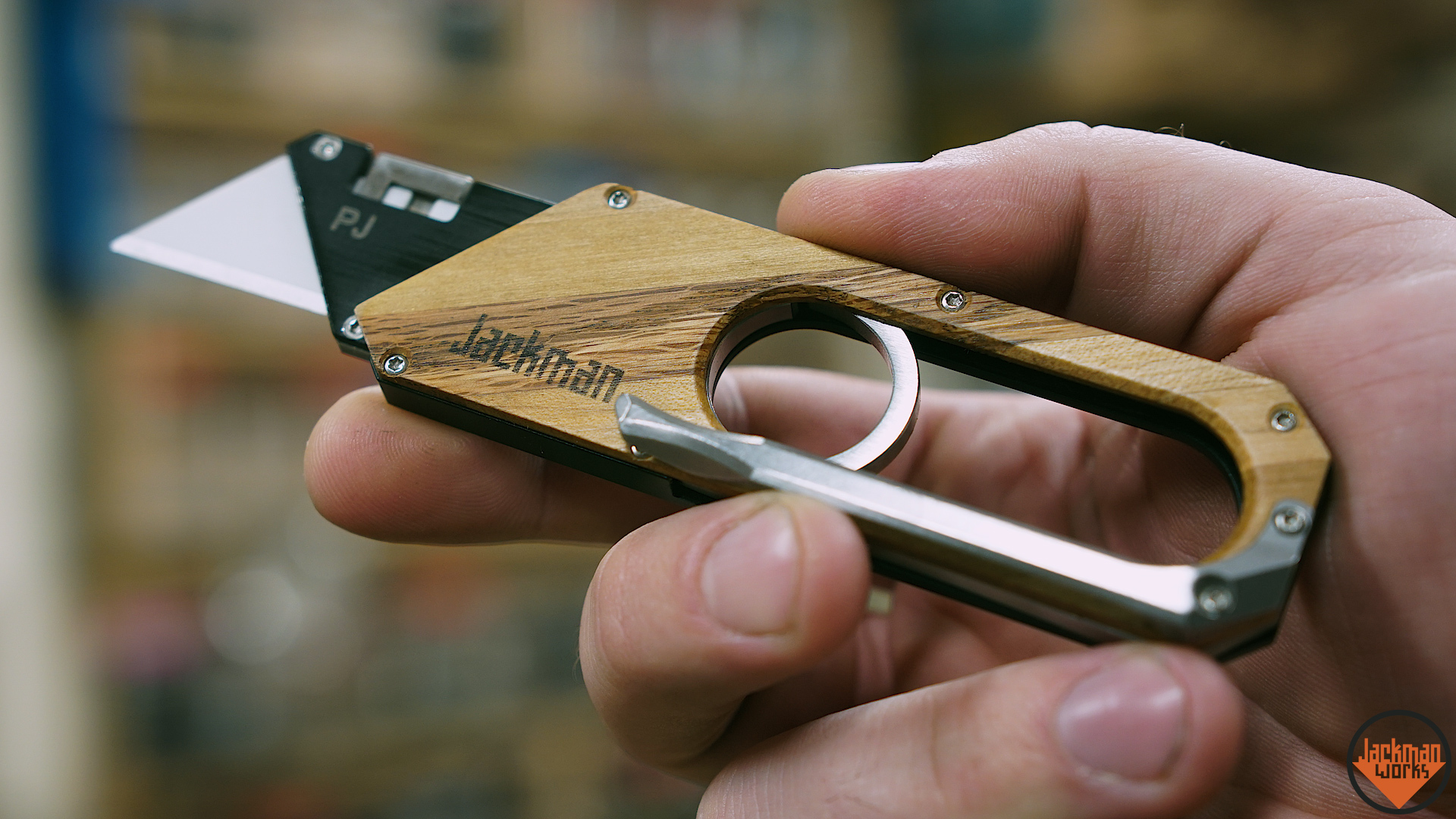 giant maker knife 3.jpg