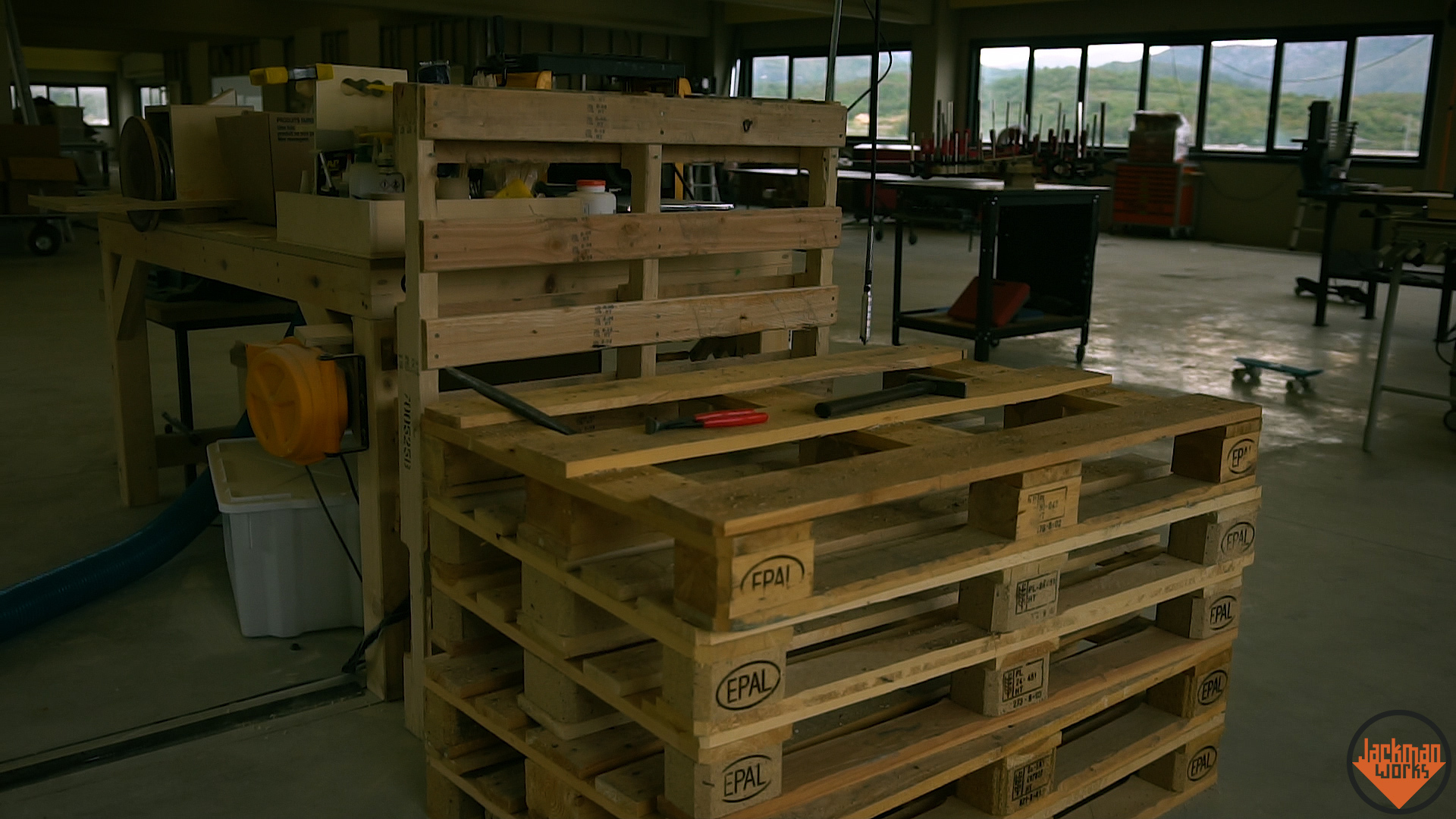 giant maker knife 5.jpg