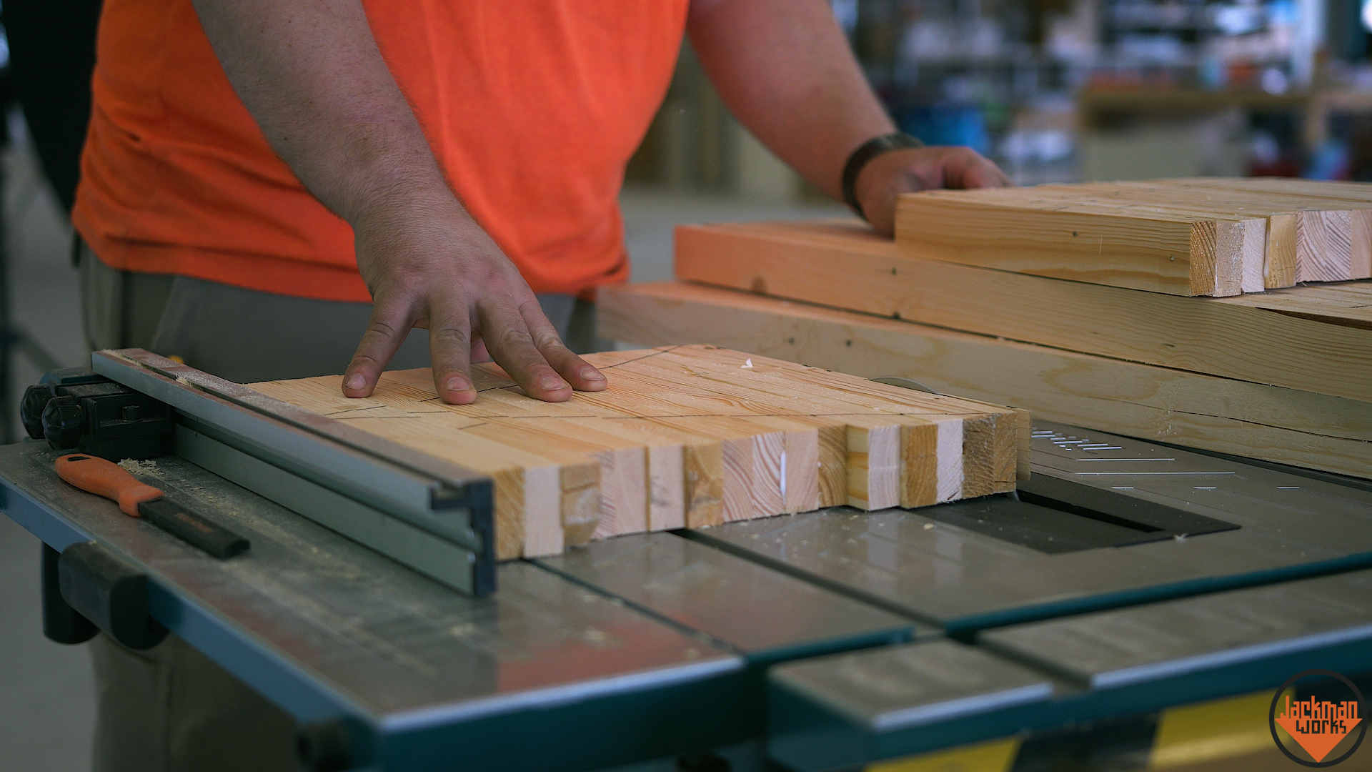 giant maker knife 9.jpg