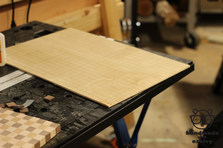 goomba_super_mario_bros_nes_nintendo_end_grain_cutting_board_woodworking_geek_diy_tutorial (14).JPG
