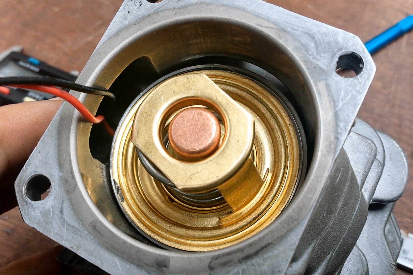 intalled thermostat.jpg