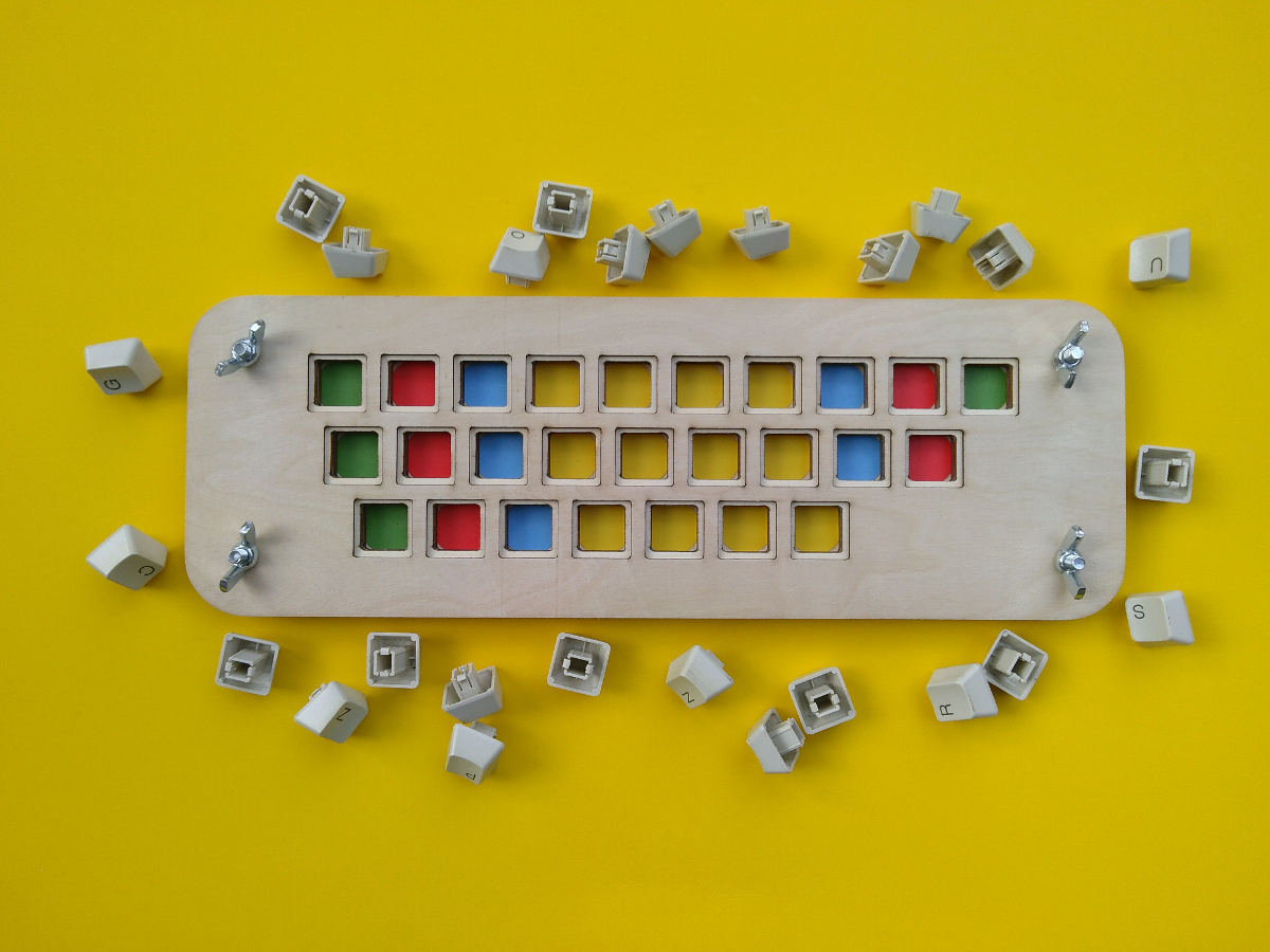 keyboard_puzzle_by_openproducts_colorcode_with_keys.jpg