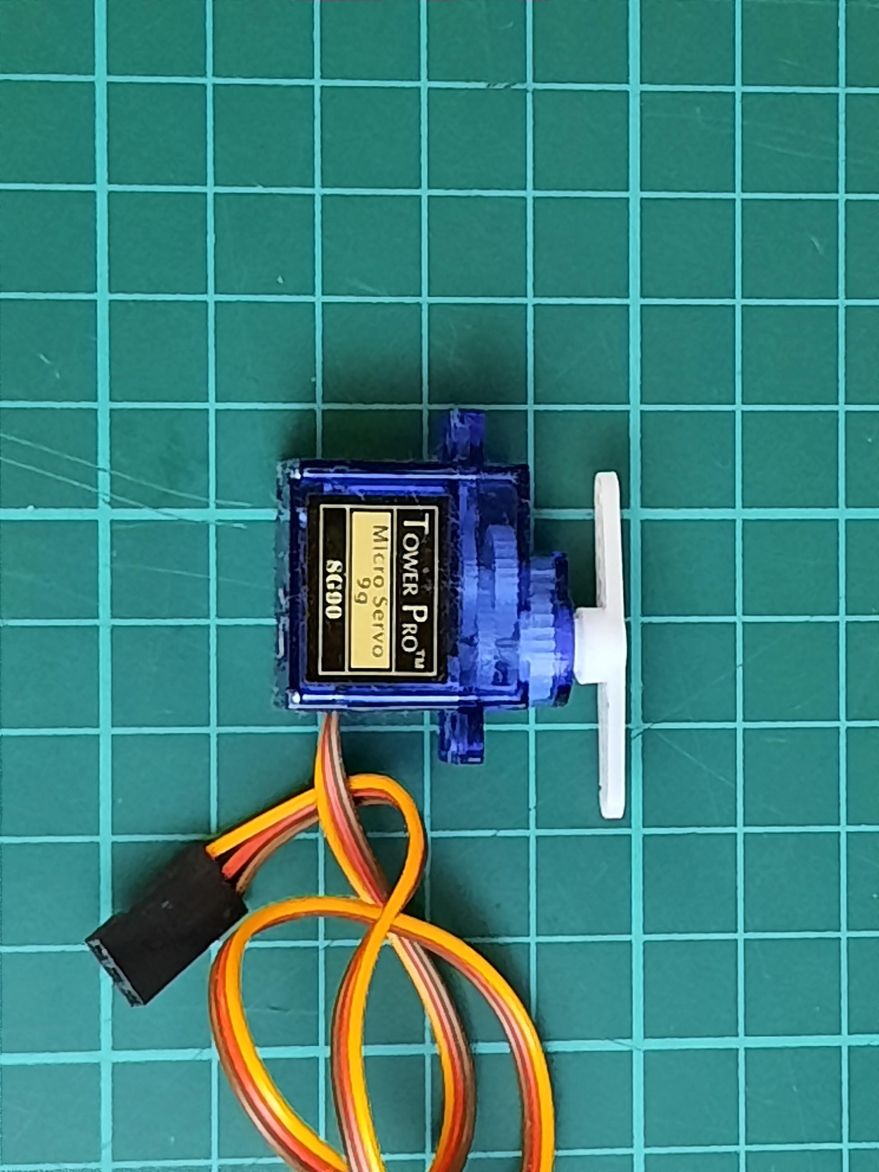 microservo.jpg