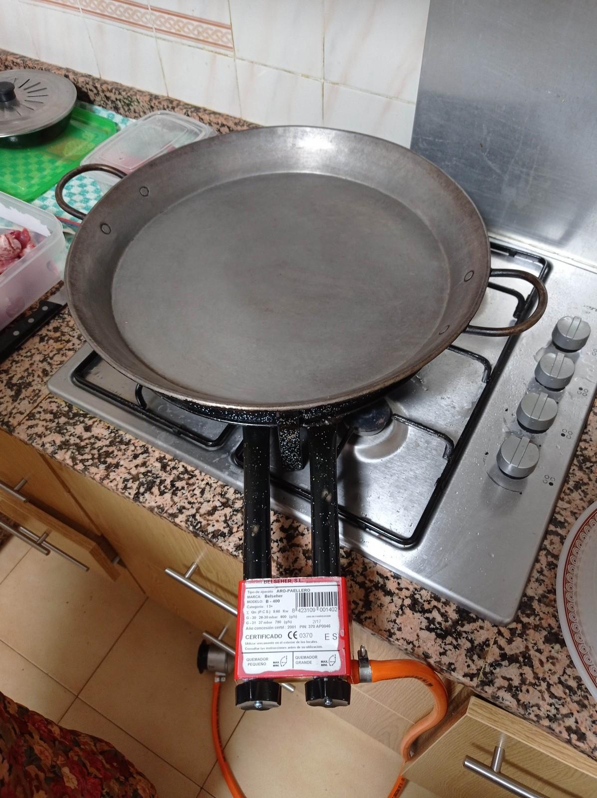 paella valenciana 05.jpg