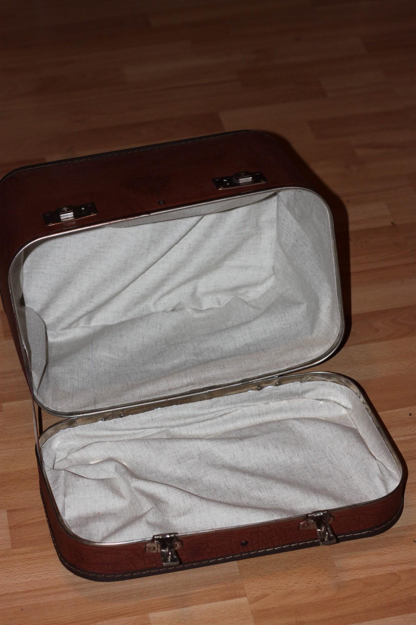 restaurovani kufriku 21.jpg