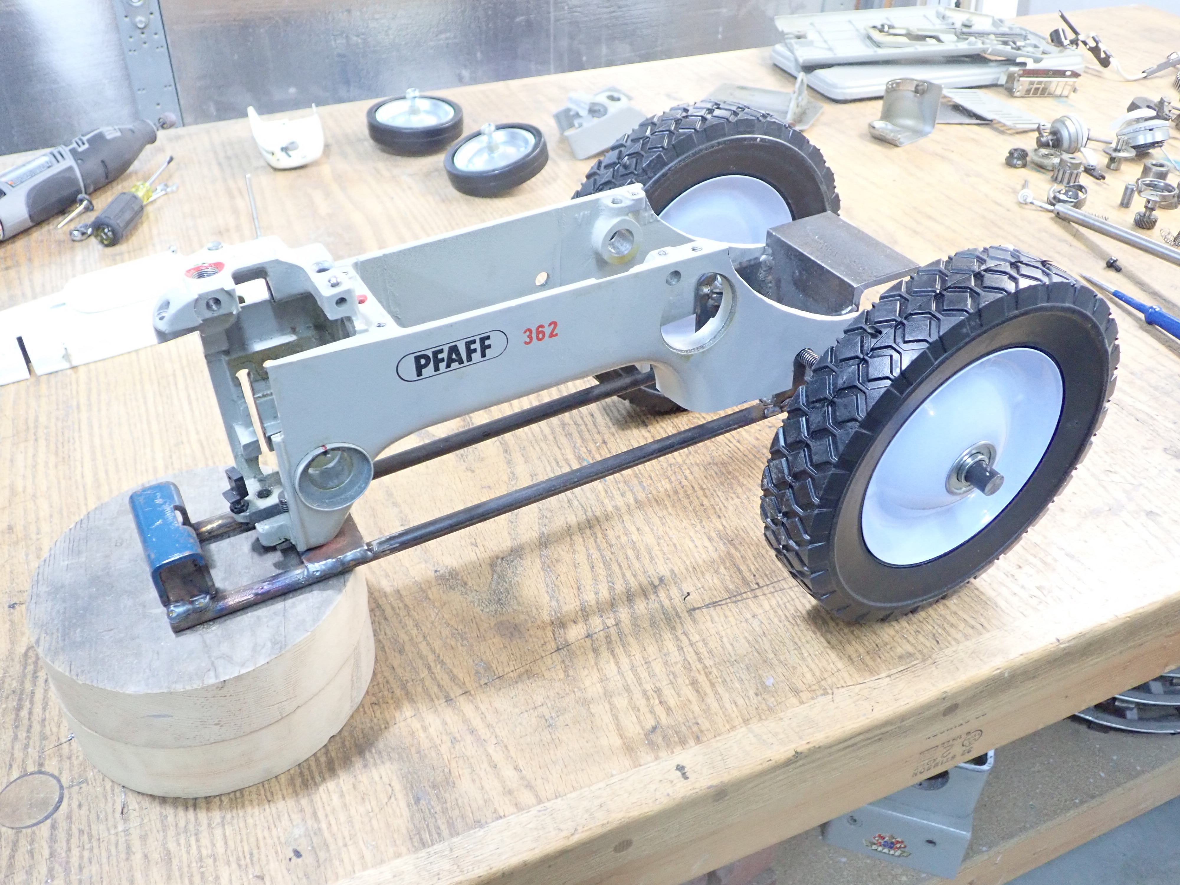 sewing machine tractor (55).JPG