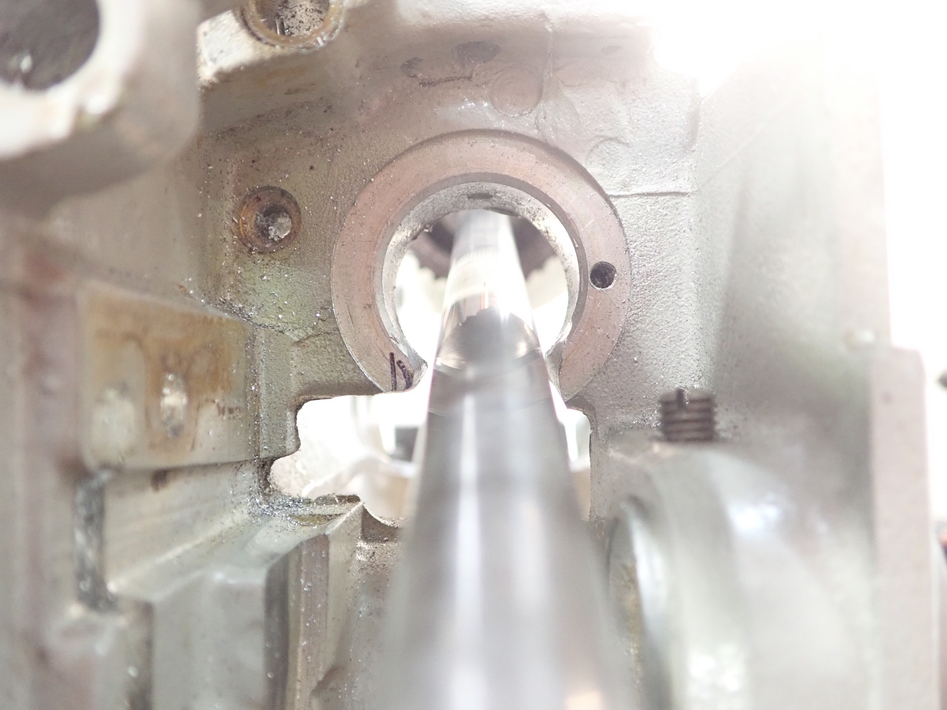 sewing machine tractor (64).JPG