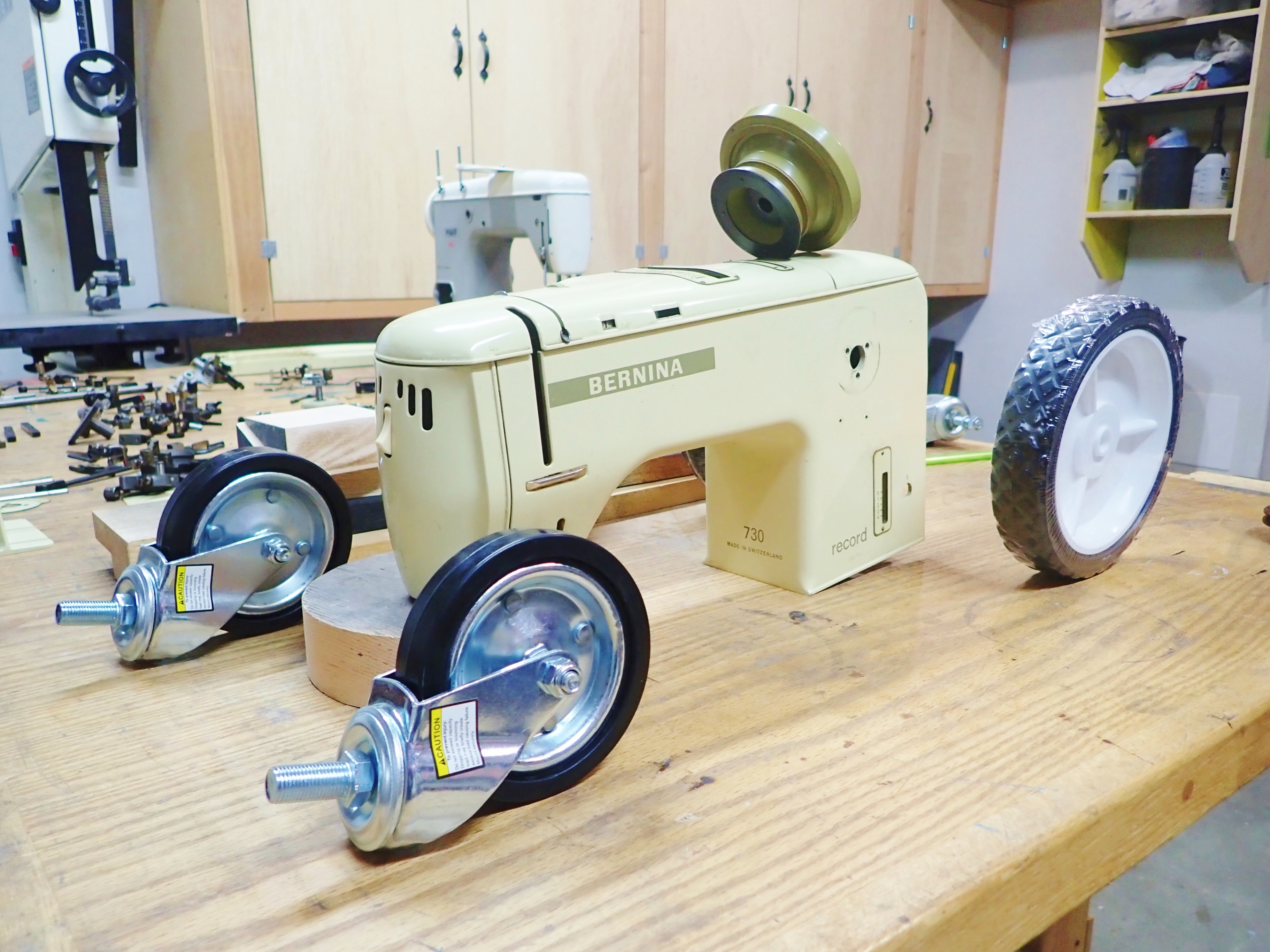 sewing machine tractor (7).JPG