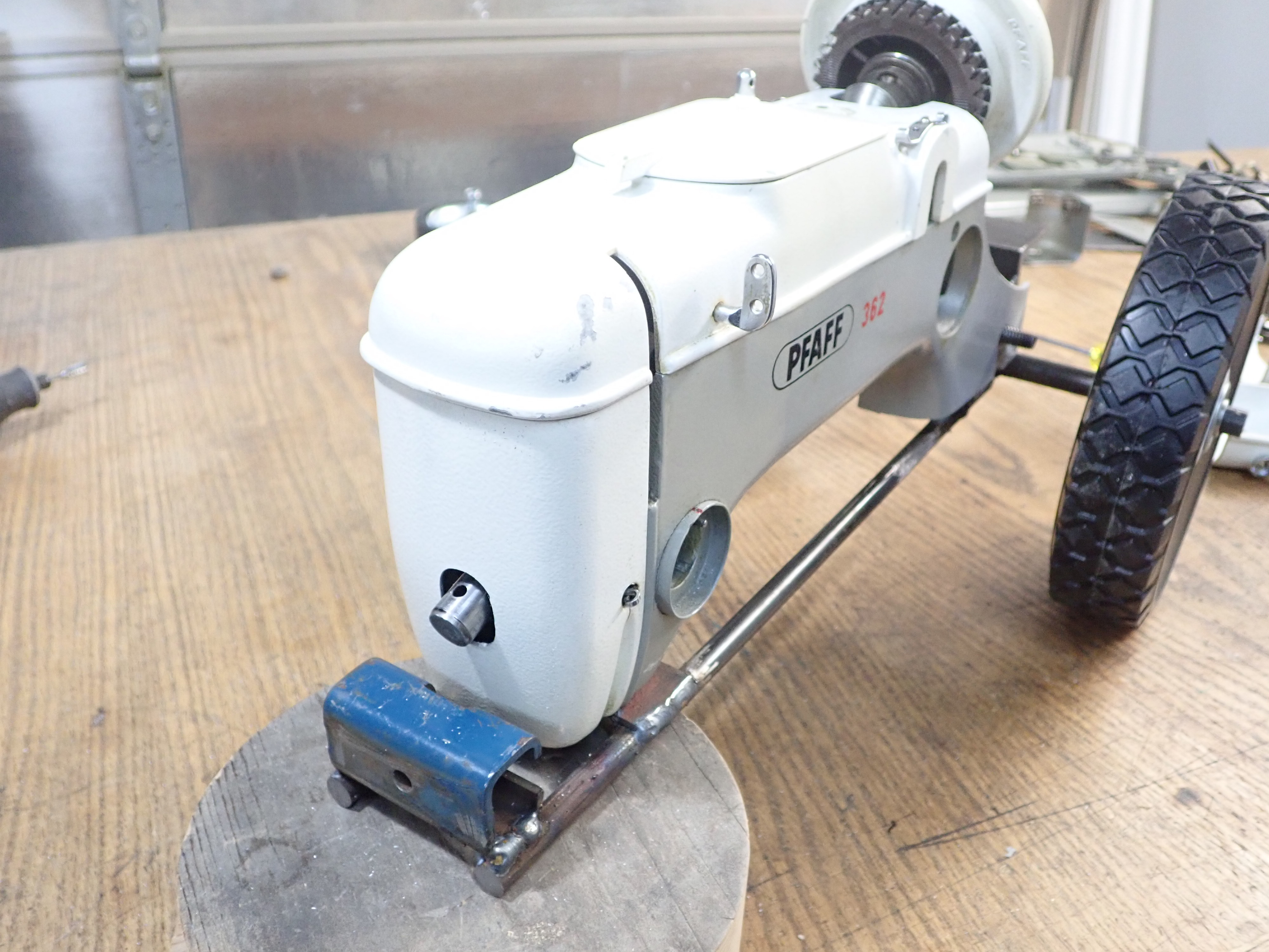 sewing machine tractor (71).JPG